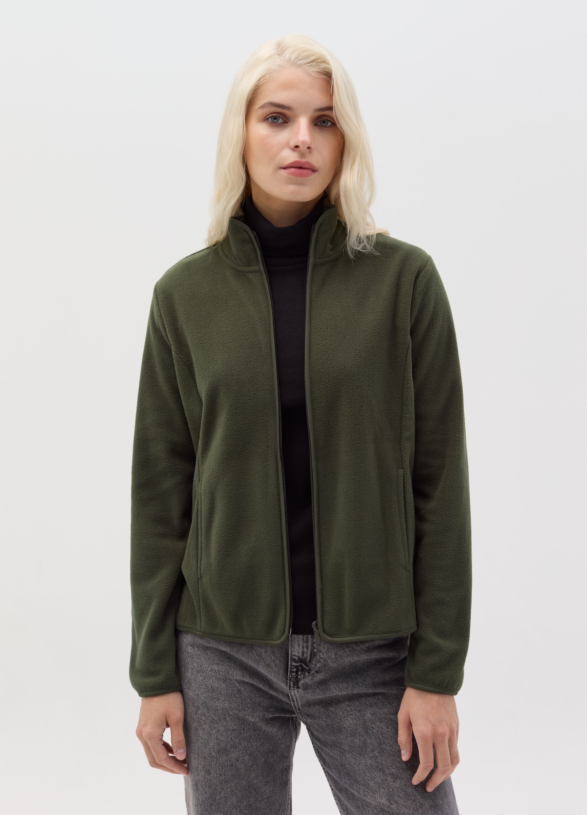 Full-zip in pile a collo alto