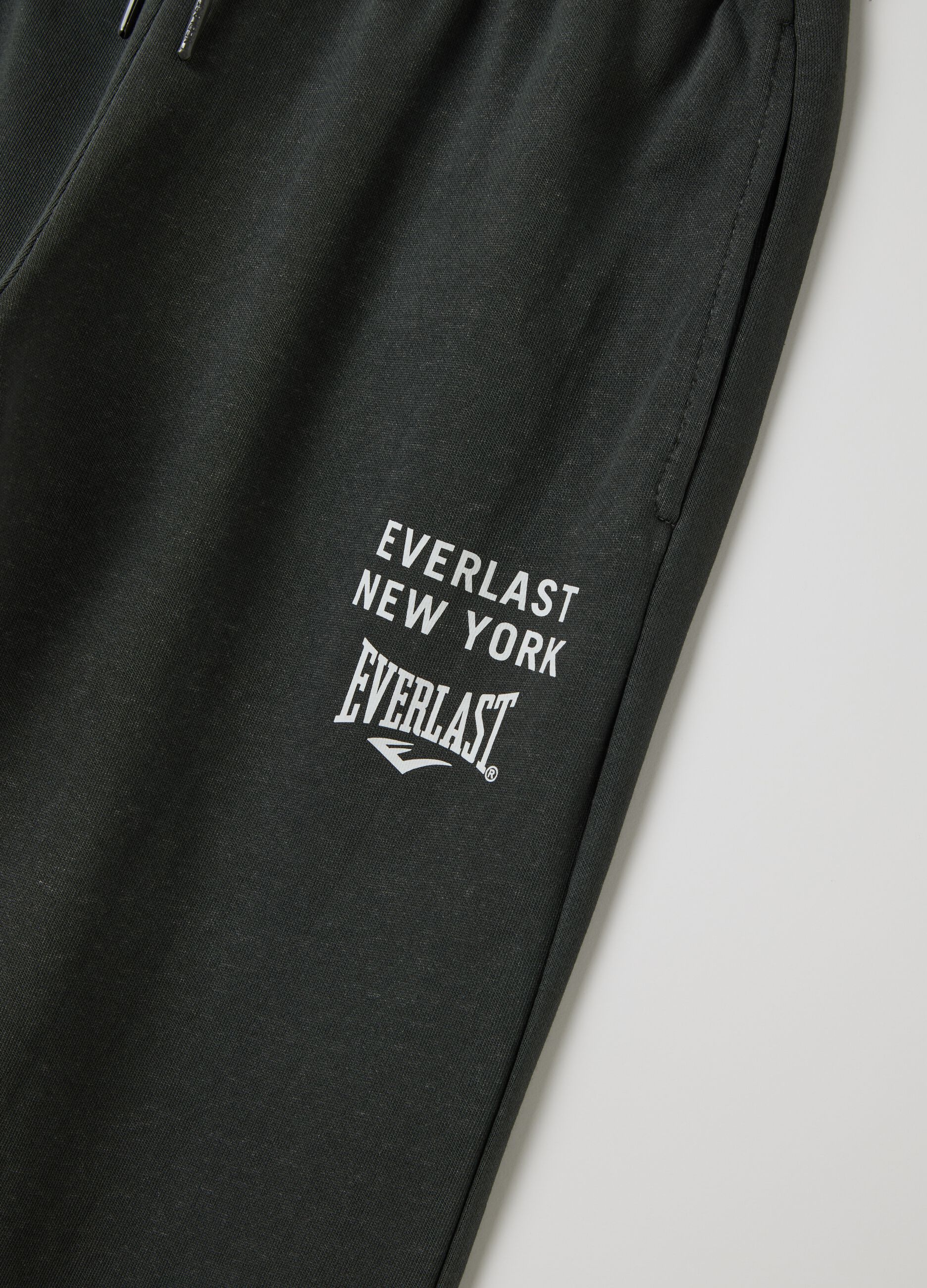 Slim-fit joggers with drawstring and logo print