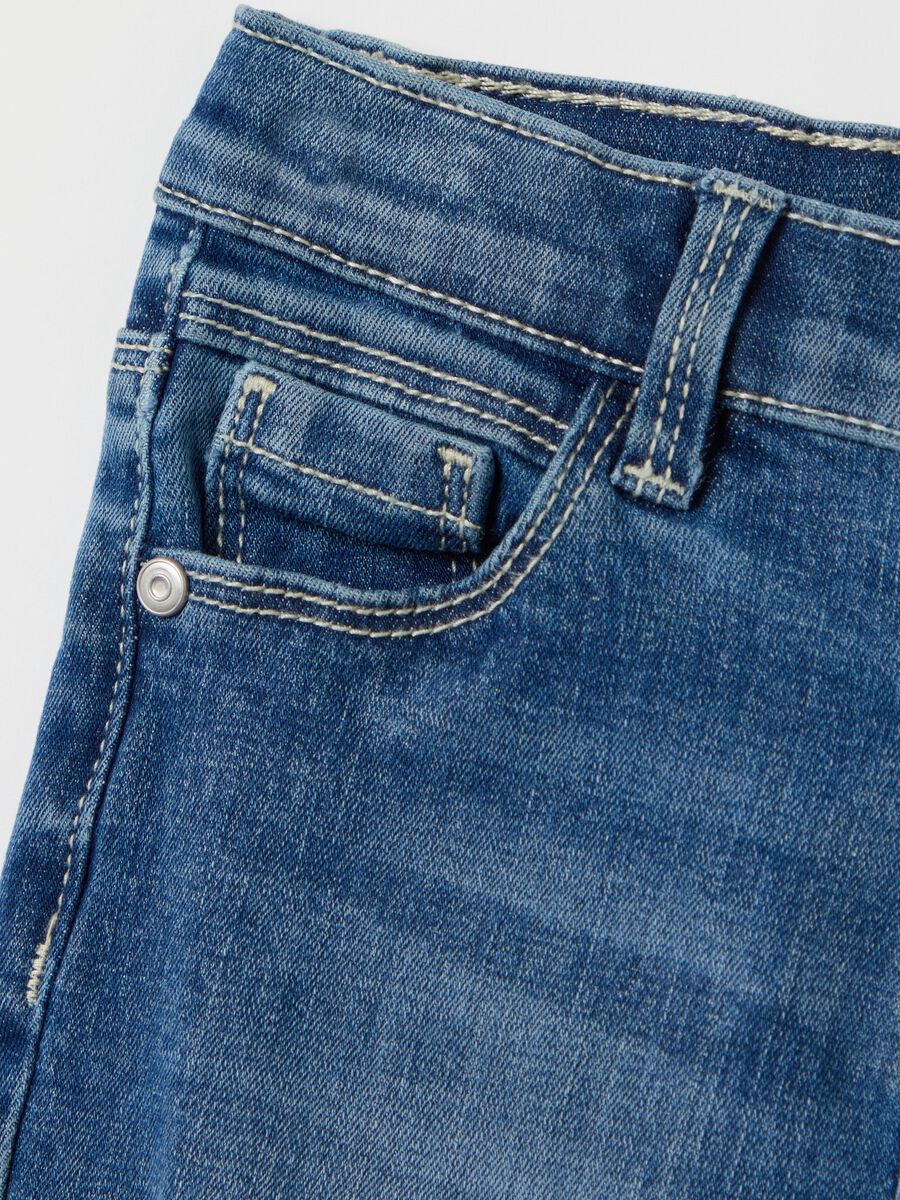 Regular-fit jeans with five pockets_3