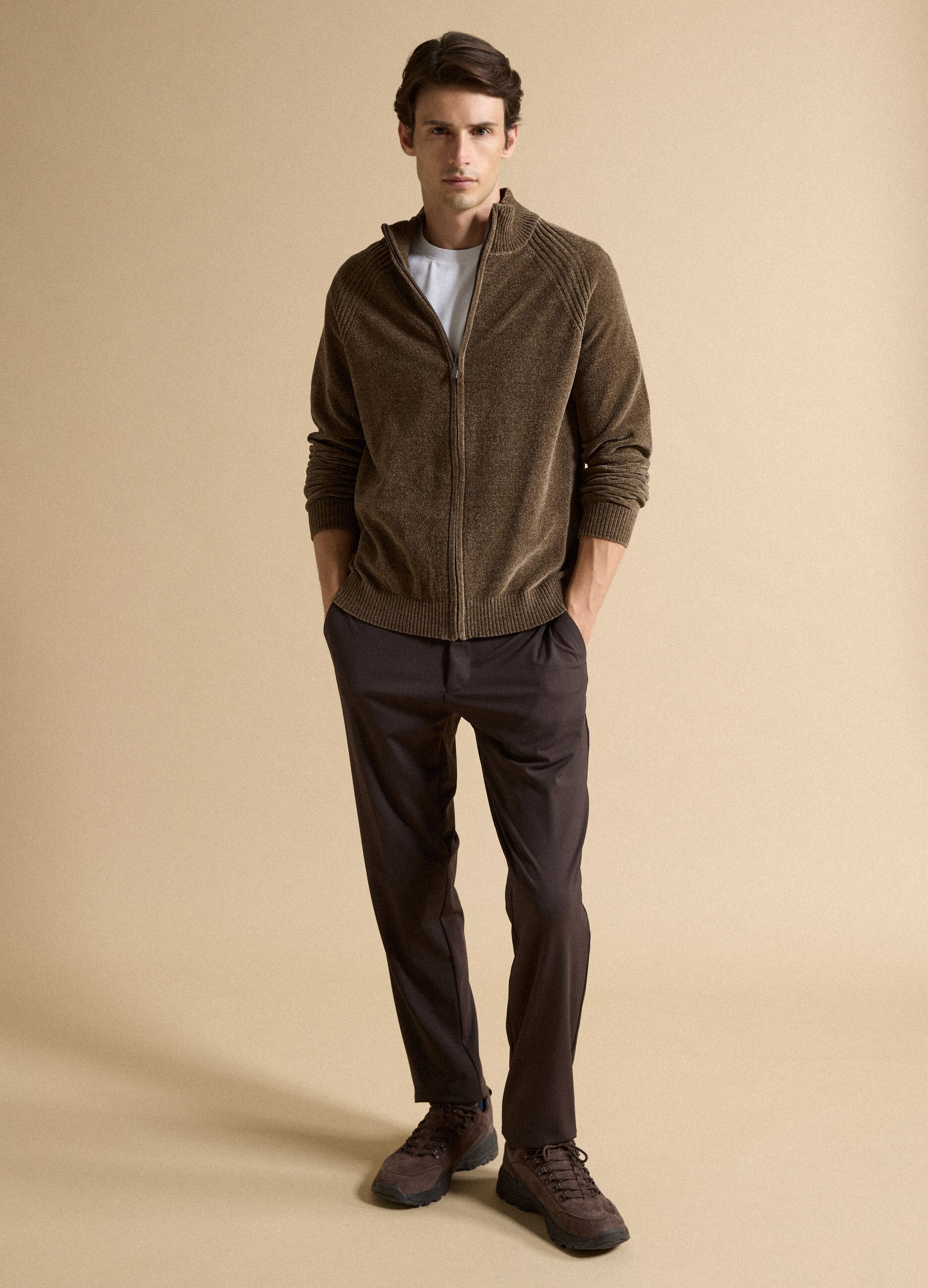 Beige full-zip cardigan with collar, regular fit