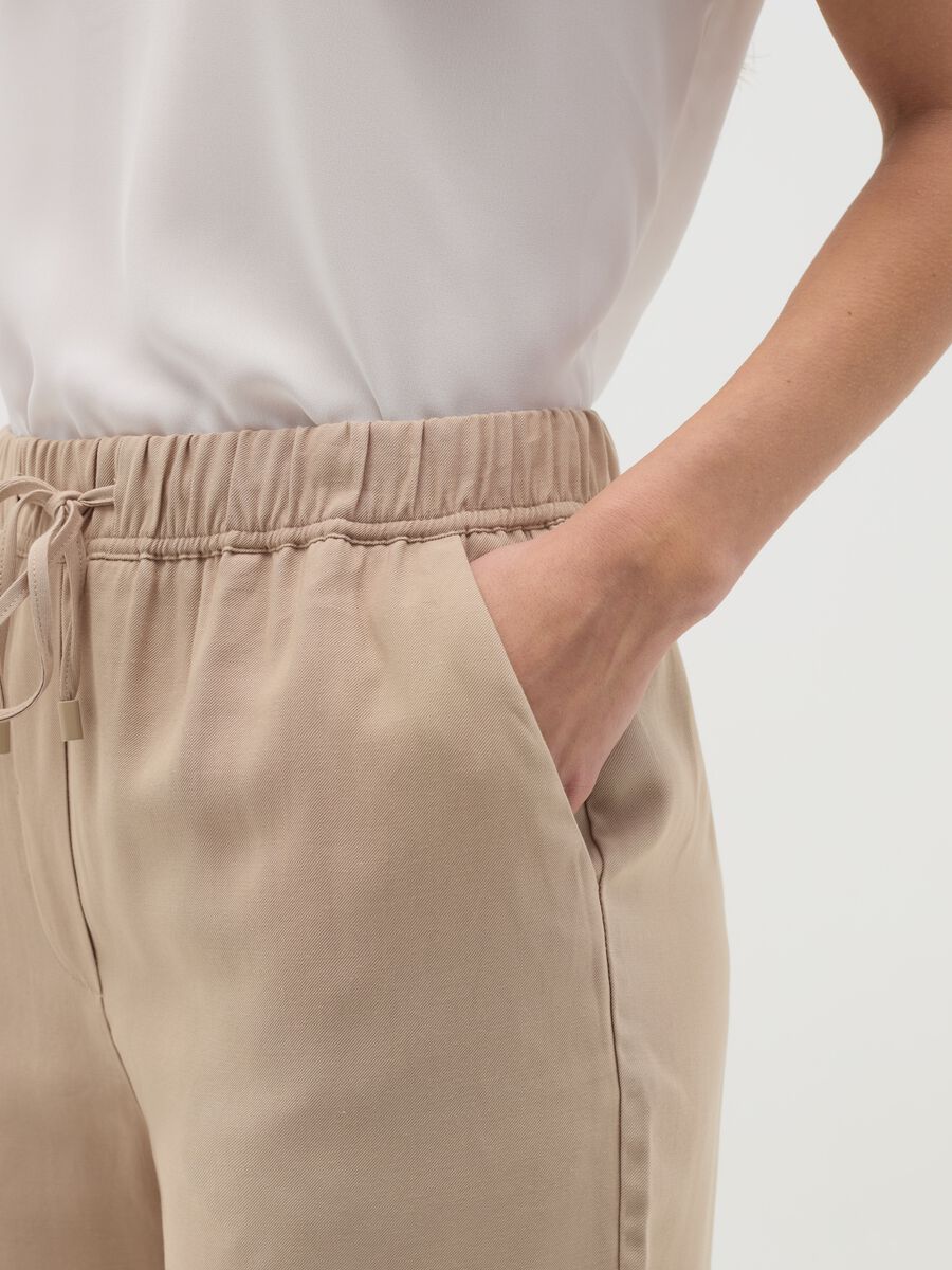 Viscose blend joggers with drawstring_3