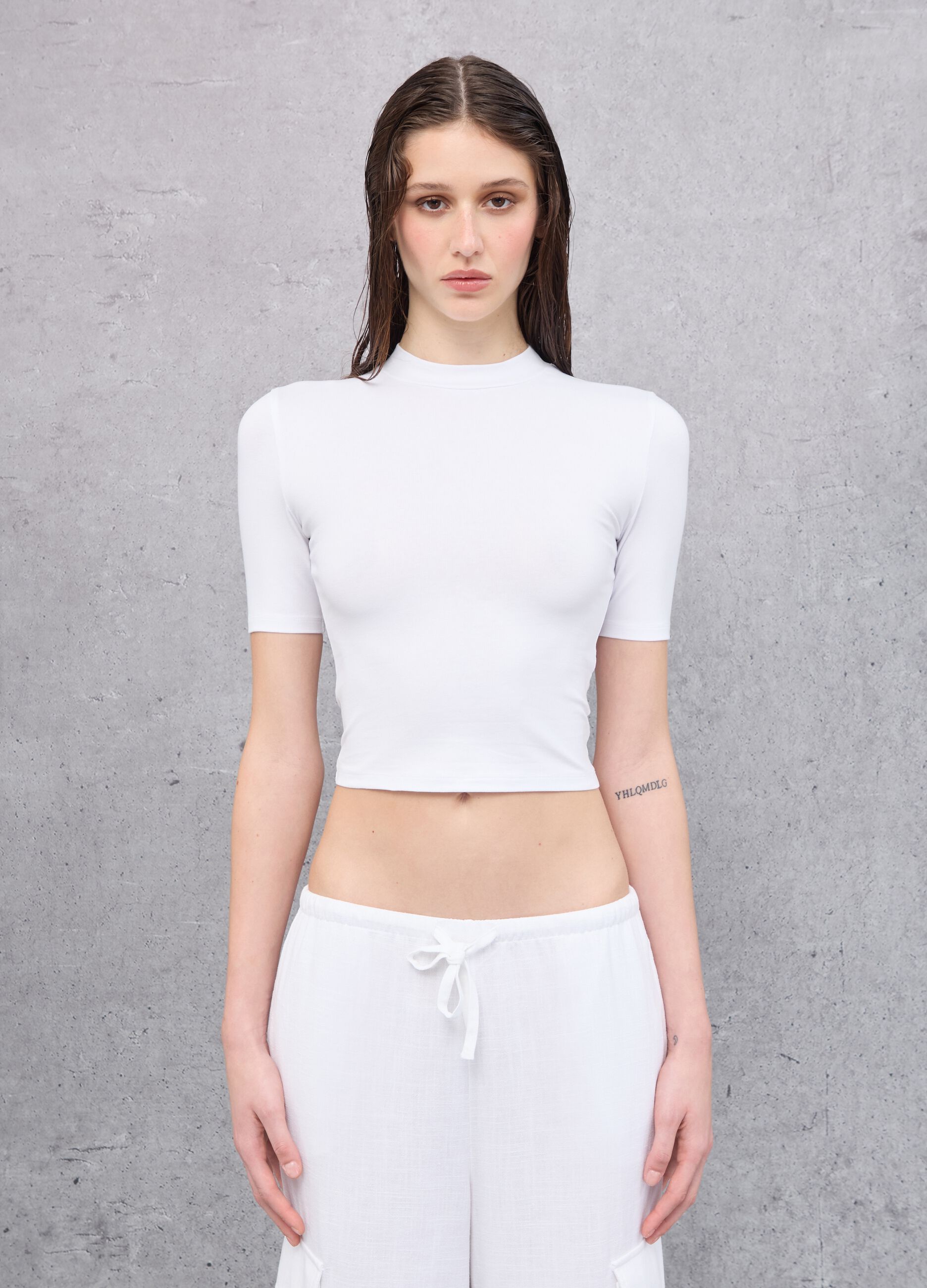 Mockneck T-shirt White