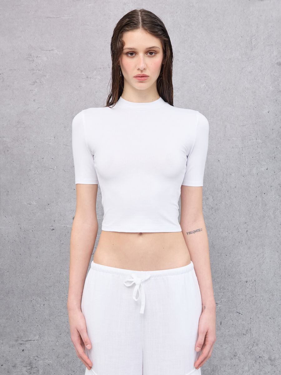 White Mockneck T-shirt_0