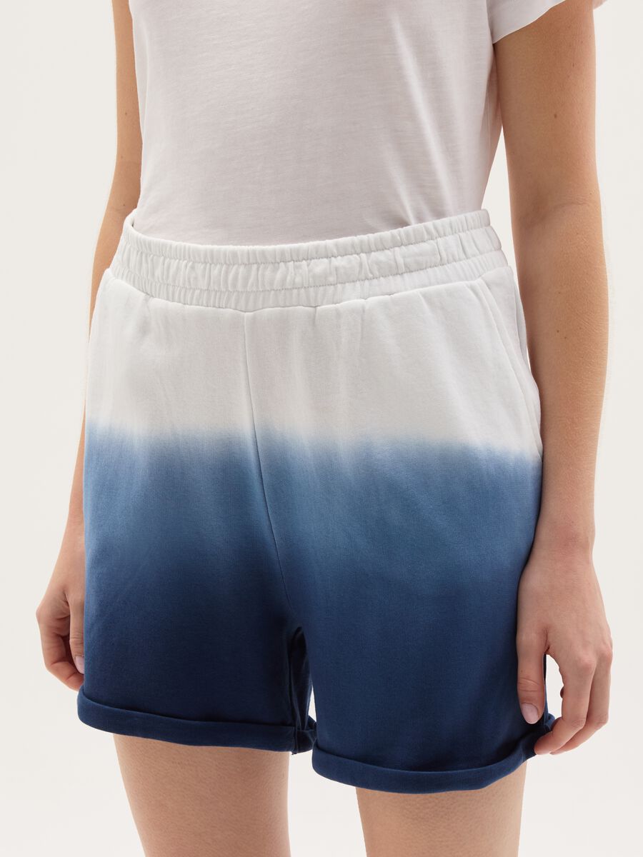 Essential degradé shorts with turn-ups_1