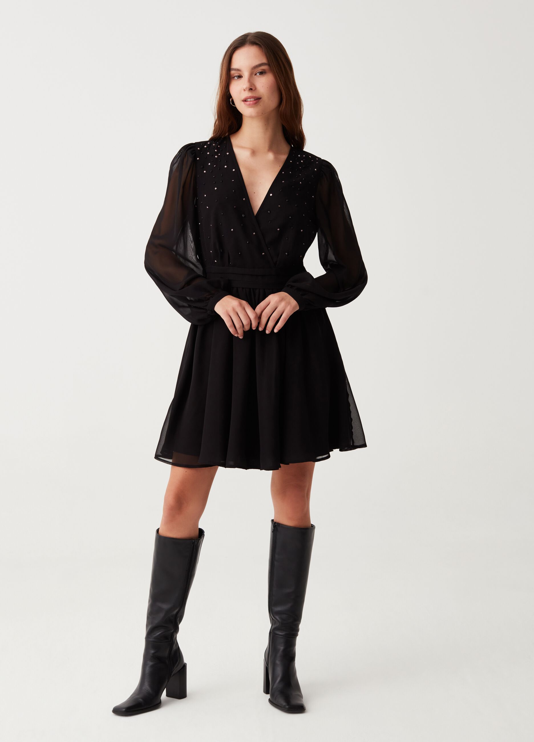 Abito nero con paillettes store
