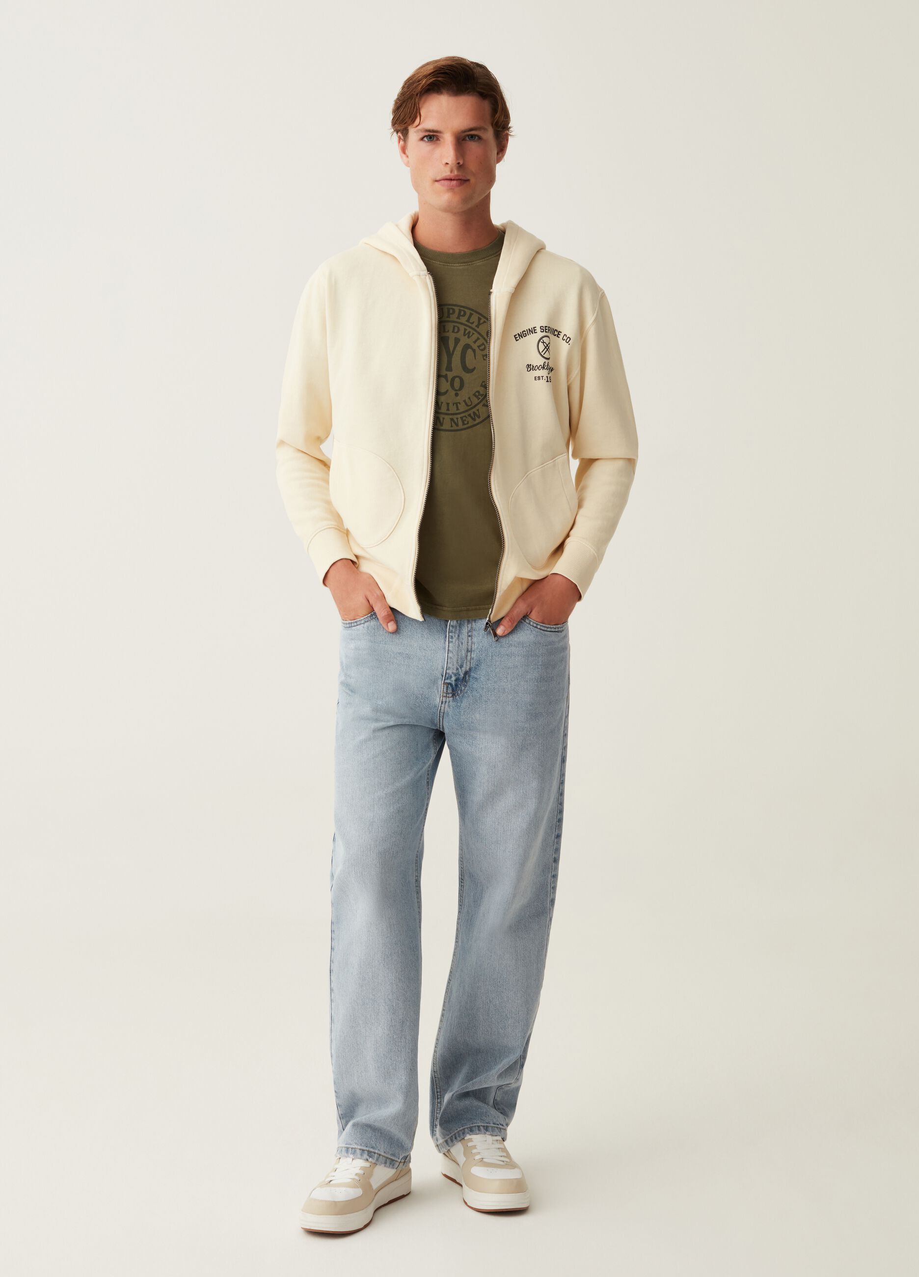 Full-zip con cappuccio e stampa_0
