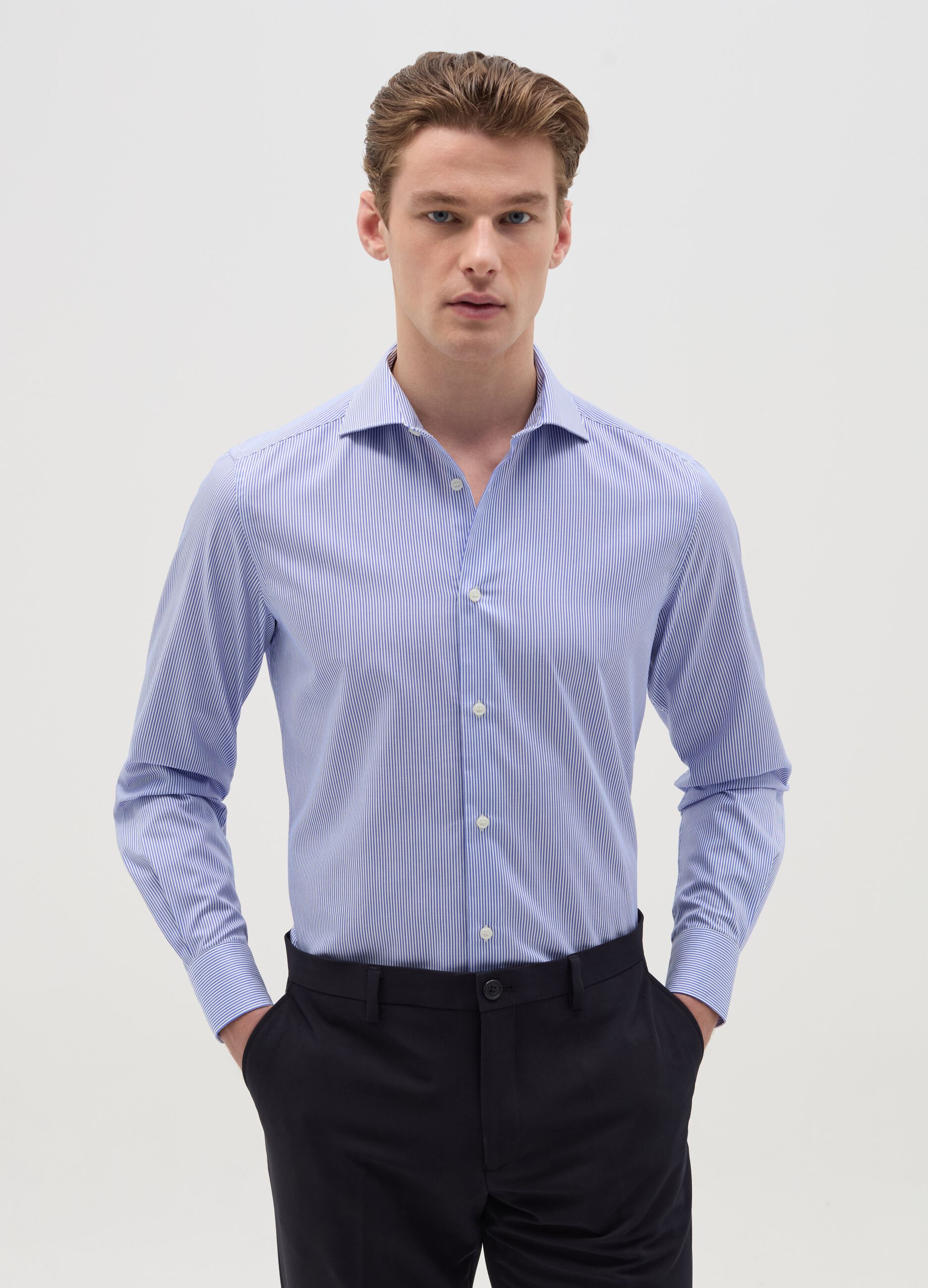 Slim-fit easy-iron shirt with thin stripes