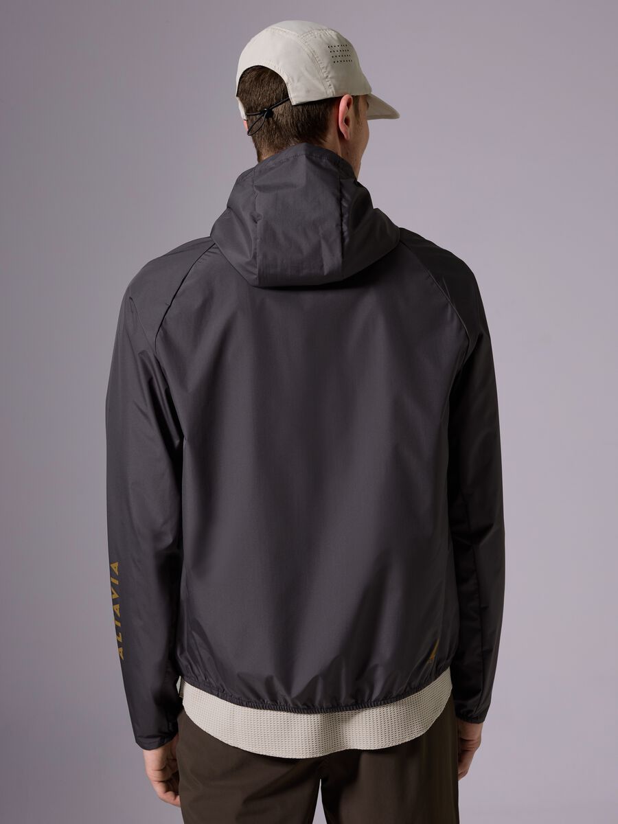 ALTAVIA WITH DEBORAH COMPAGNONI windproof jacket_4