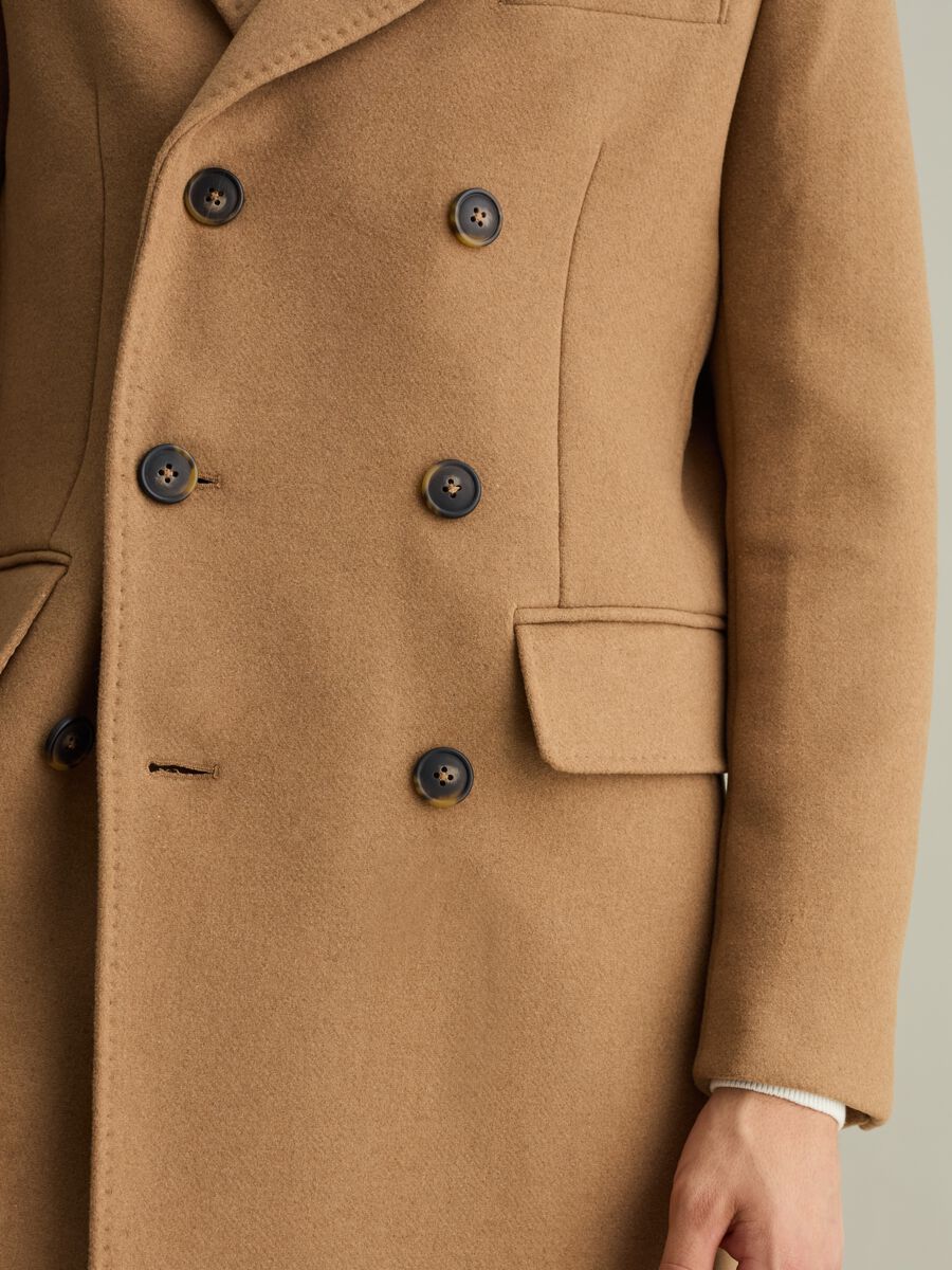 Cappotto lungo doppiopetto Contemporary_3