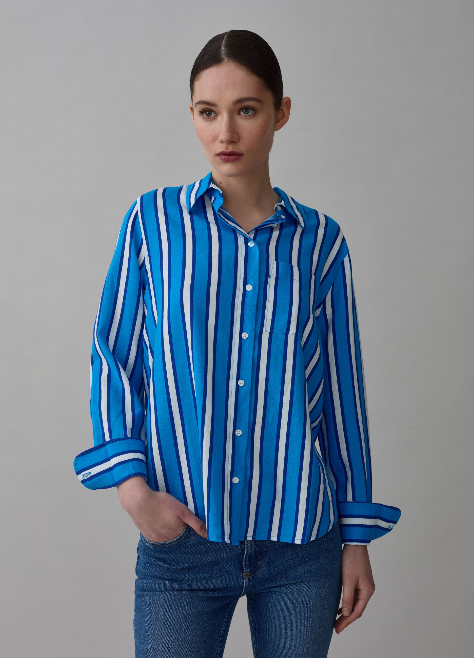 Striped shirt in linen and viscose