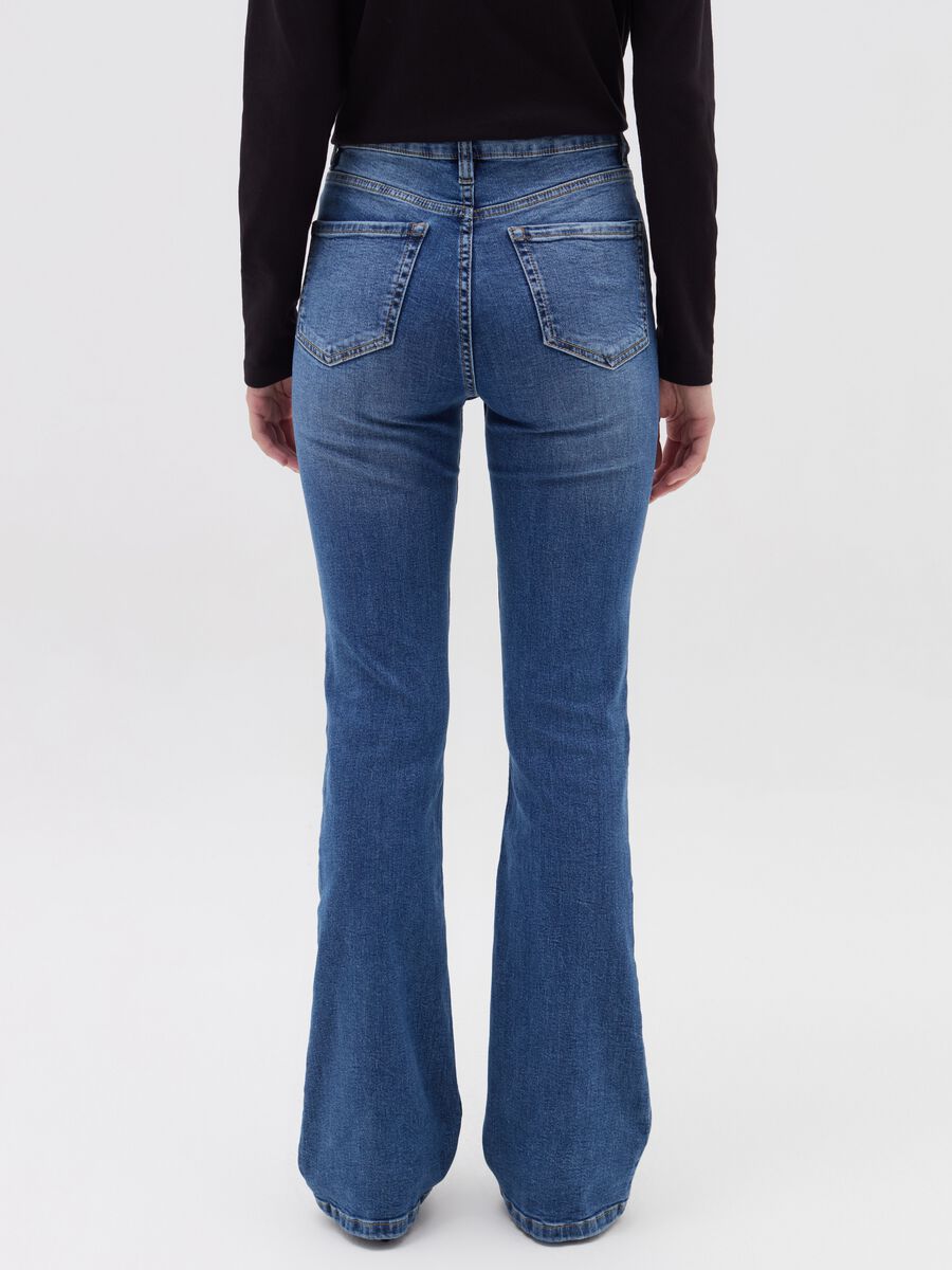 Jeans flare fit cinque tasche_2