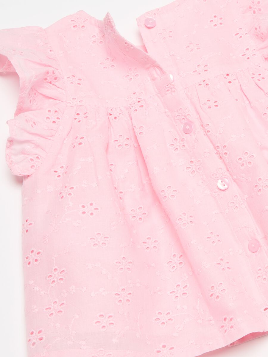 Blouse in cotton broderie anglaise_2