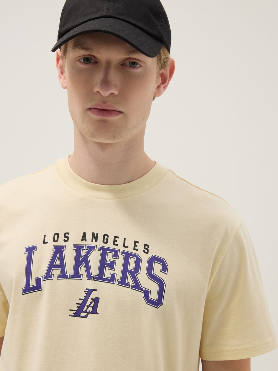 Yellow pure cotton regular fit T-shirt with Lakers print_3