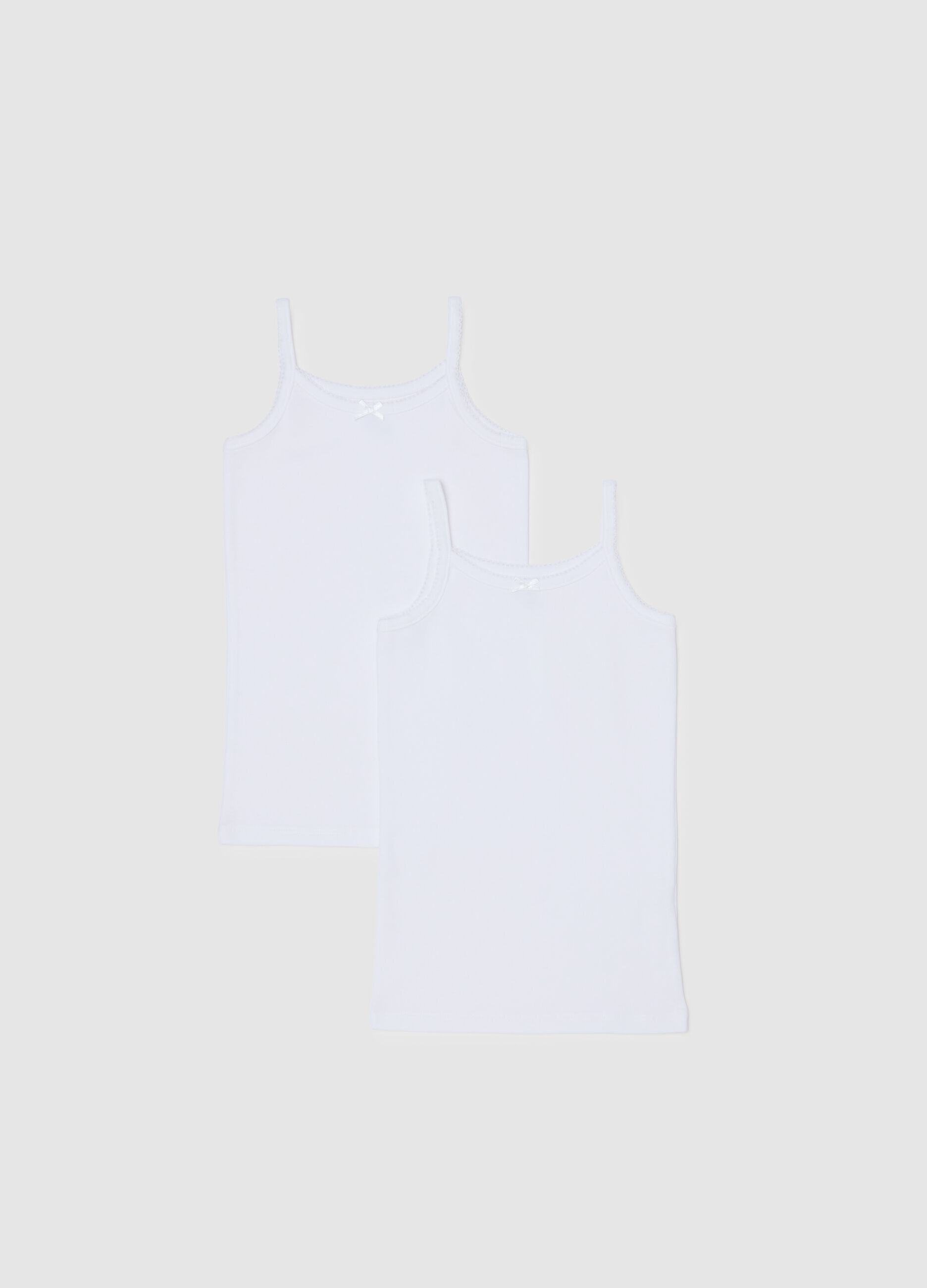 Twin pack of white girls' vests in pure cotton regular fit