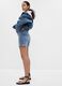 Girlfriend shorts in denim with raw hem_2