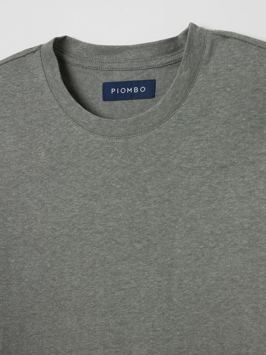 T-shirt with round neck in linen and cotton_5
