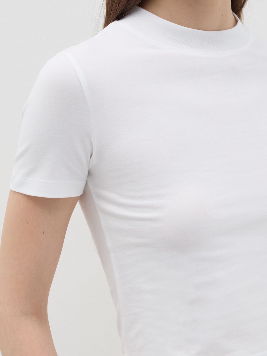 Stretch cotton T-shirt with mock neck_3