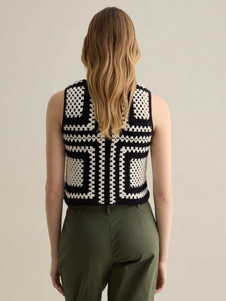 Two-tone crochet tank top_3