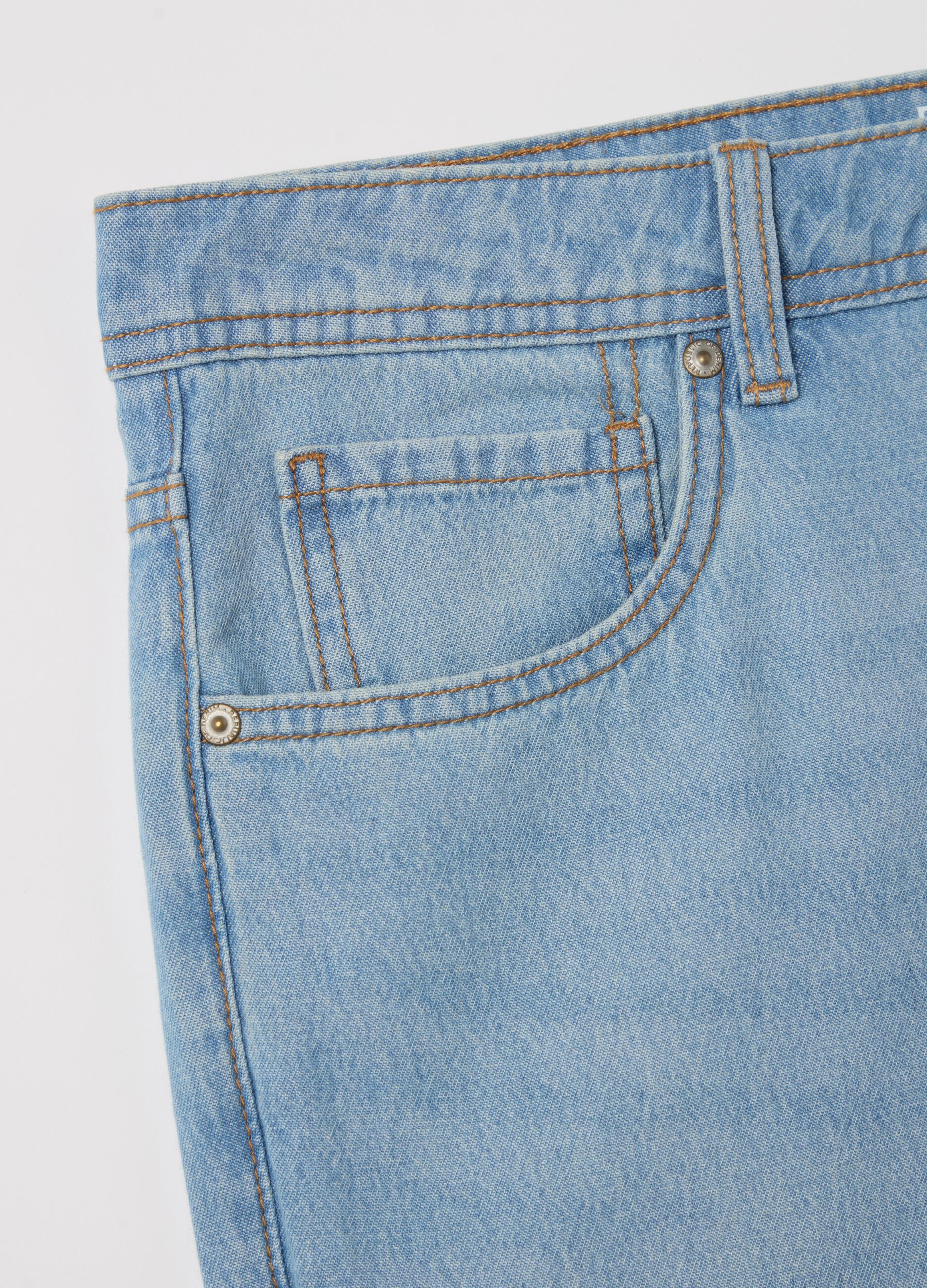 Regular-fit jeans with five pockets