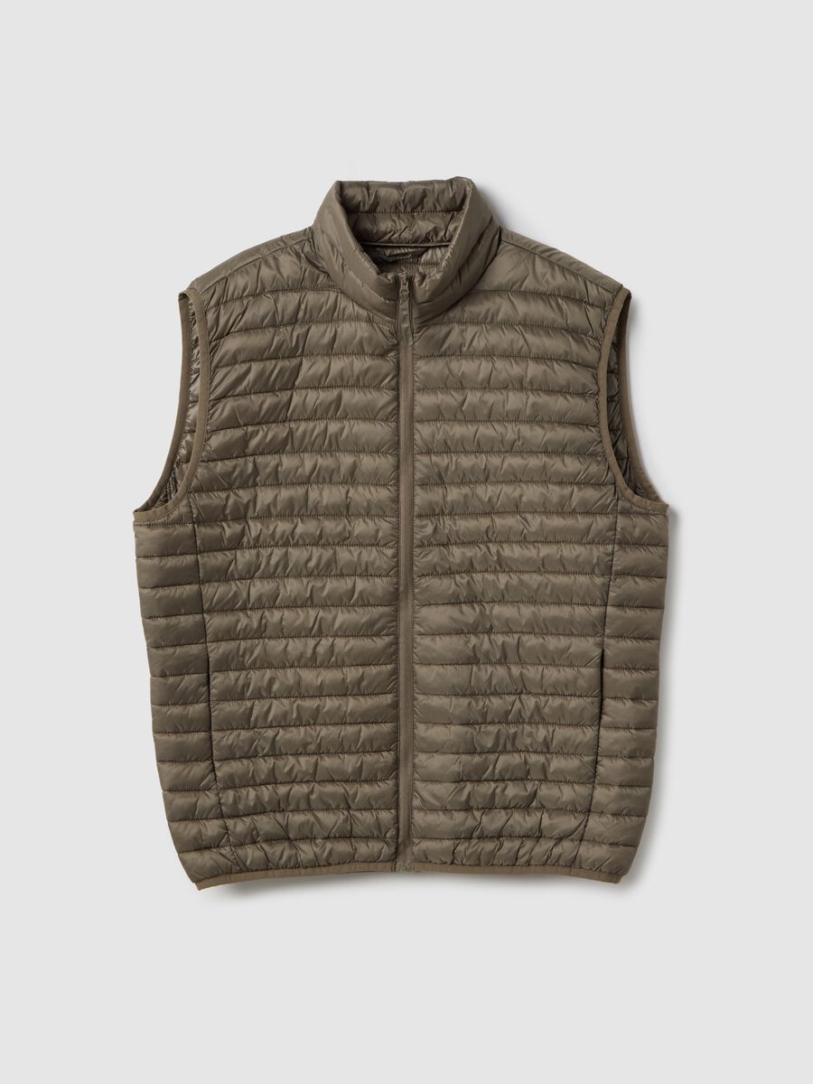 Brown ultra-lightweight regular fit gilet without hood_0