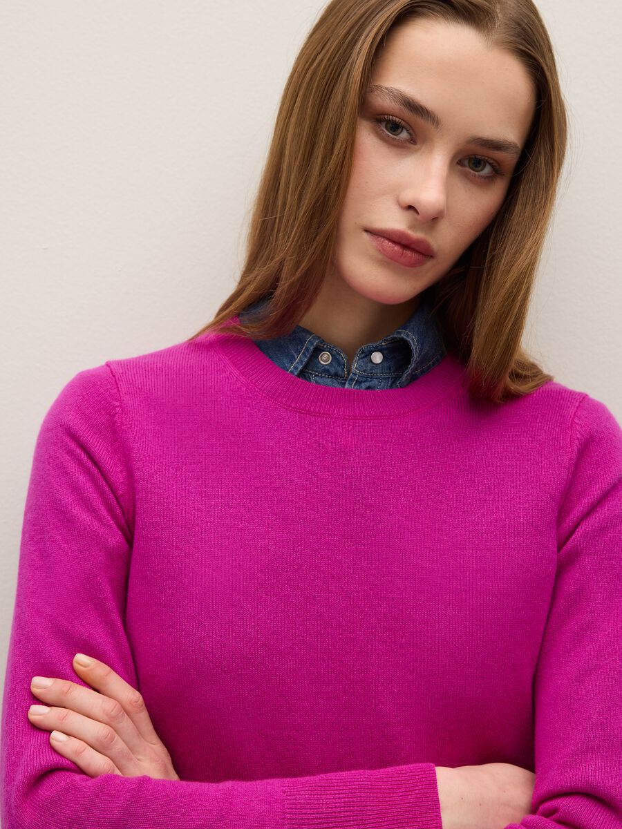 Purple crew neck sweater in pure cashmere regular fit_3