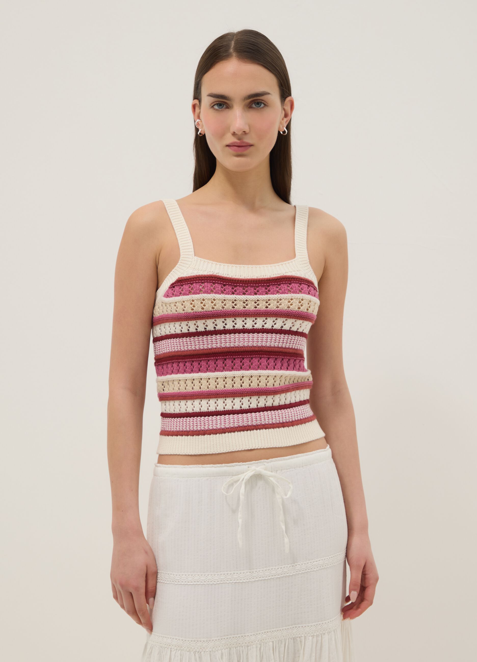 Gilet fitted in puro cotone a righe multicolor con bretelle sottili