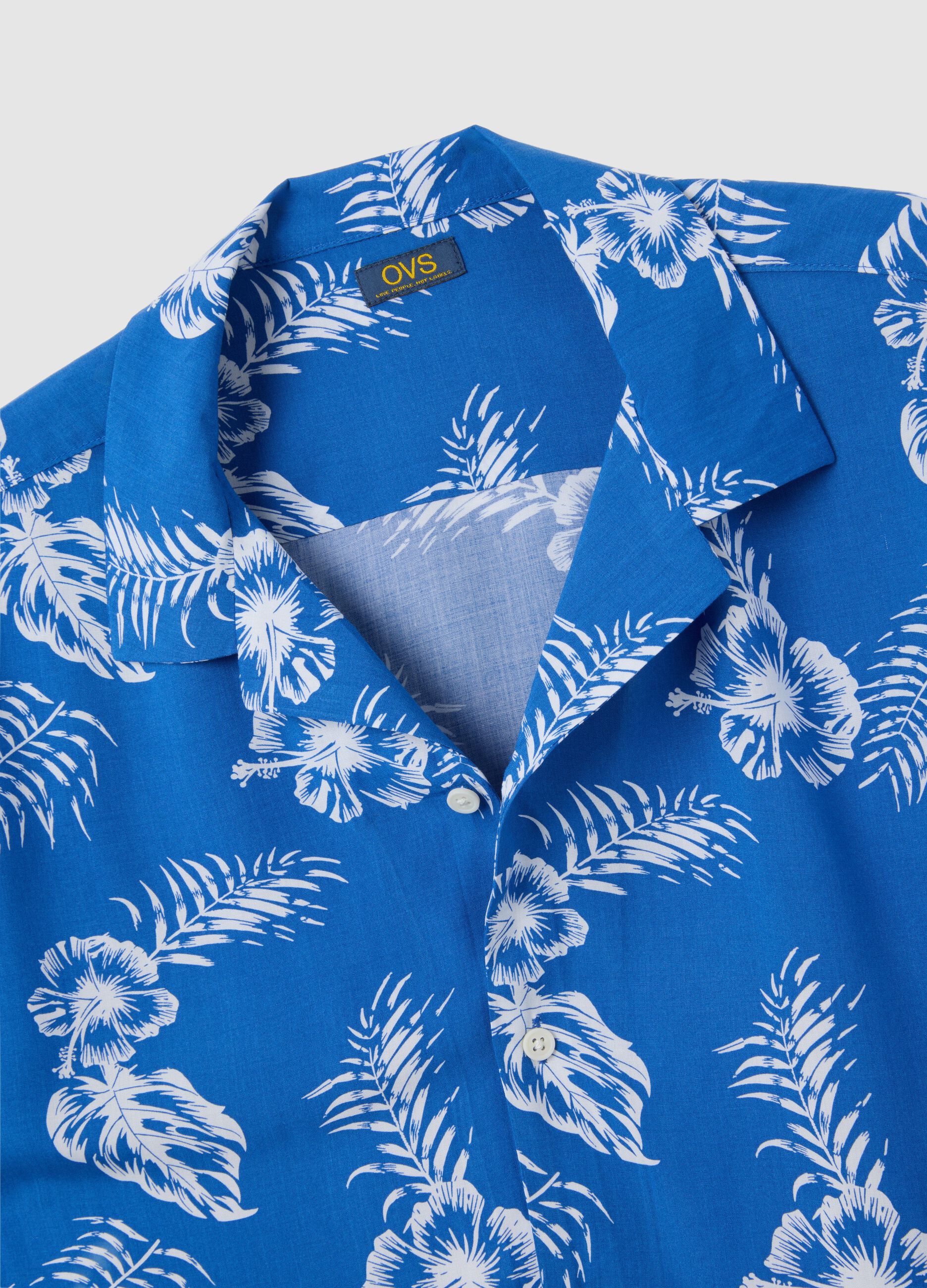 Camicia da uomo in puro viscosa multicolor over fit