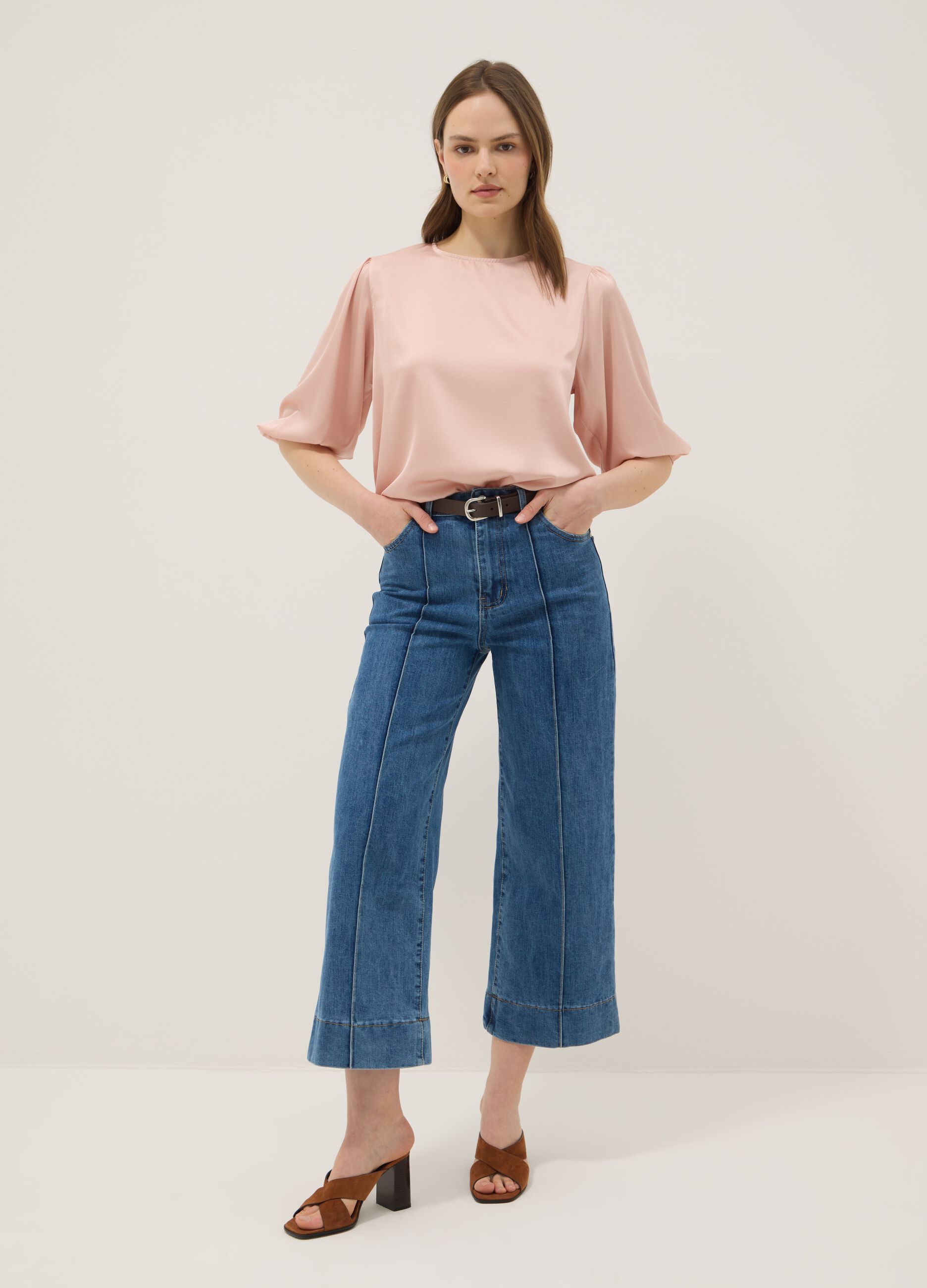 Pink long-sleeve regular fit top with teardrop closure
