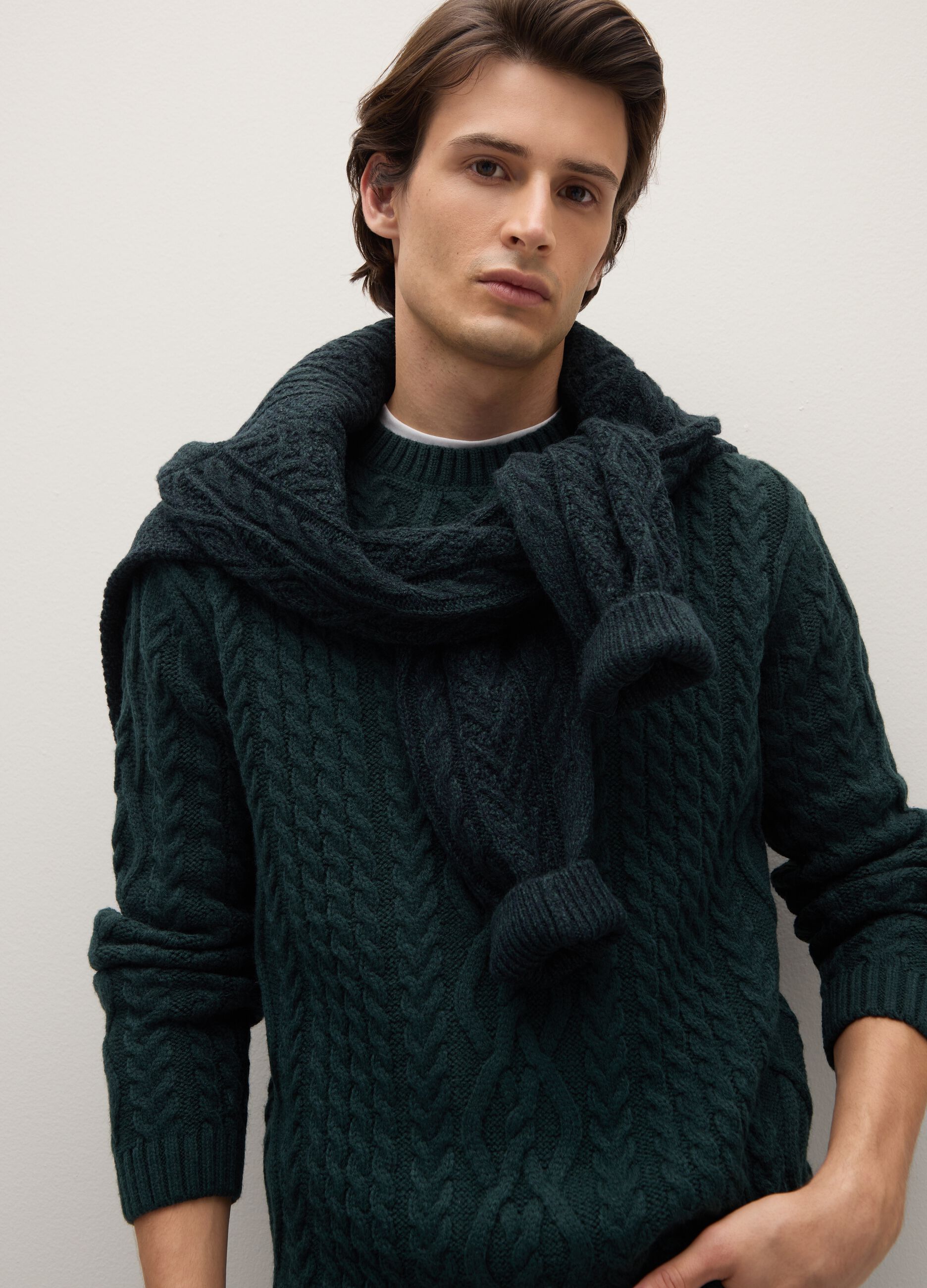 Regular fit green jumper with jacquard pattern