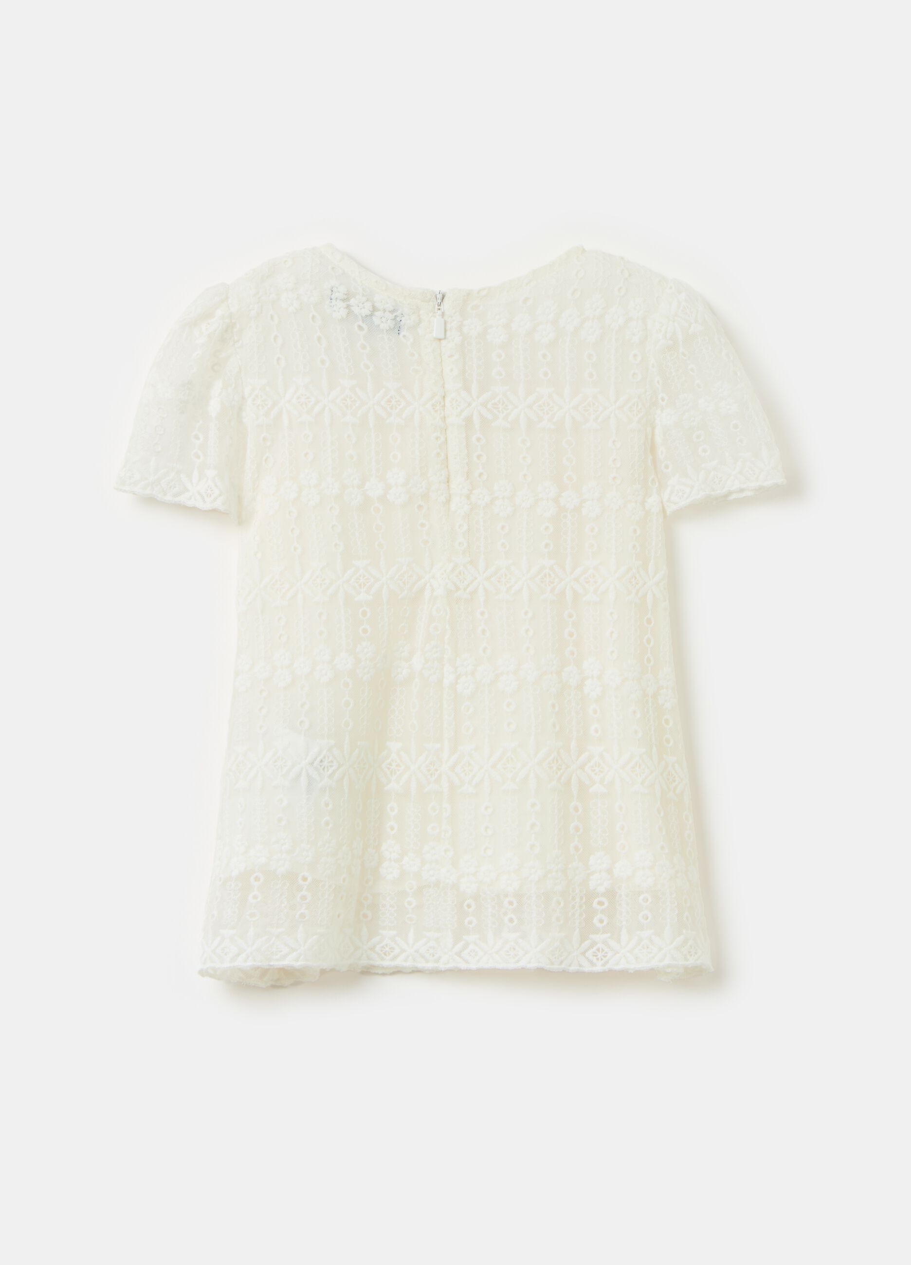 Blusa in tulle con ricamo floreale
