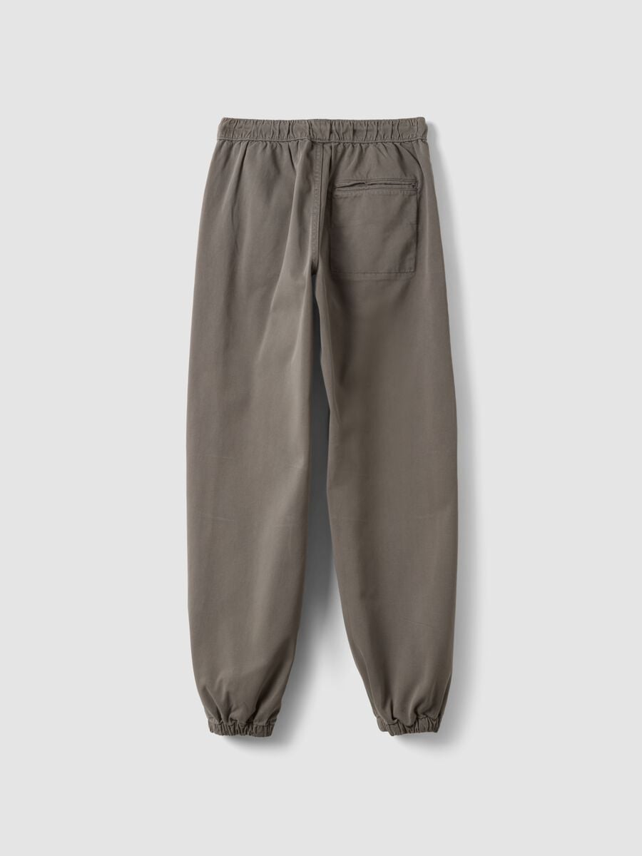 Jogger grigi in cotone elasticizzato con fondo elasticizzato comfort fit_2