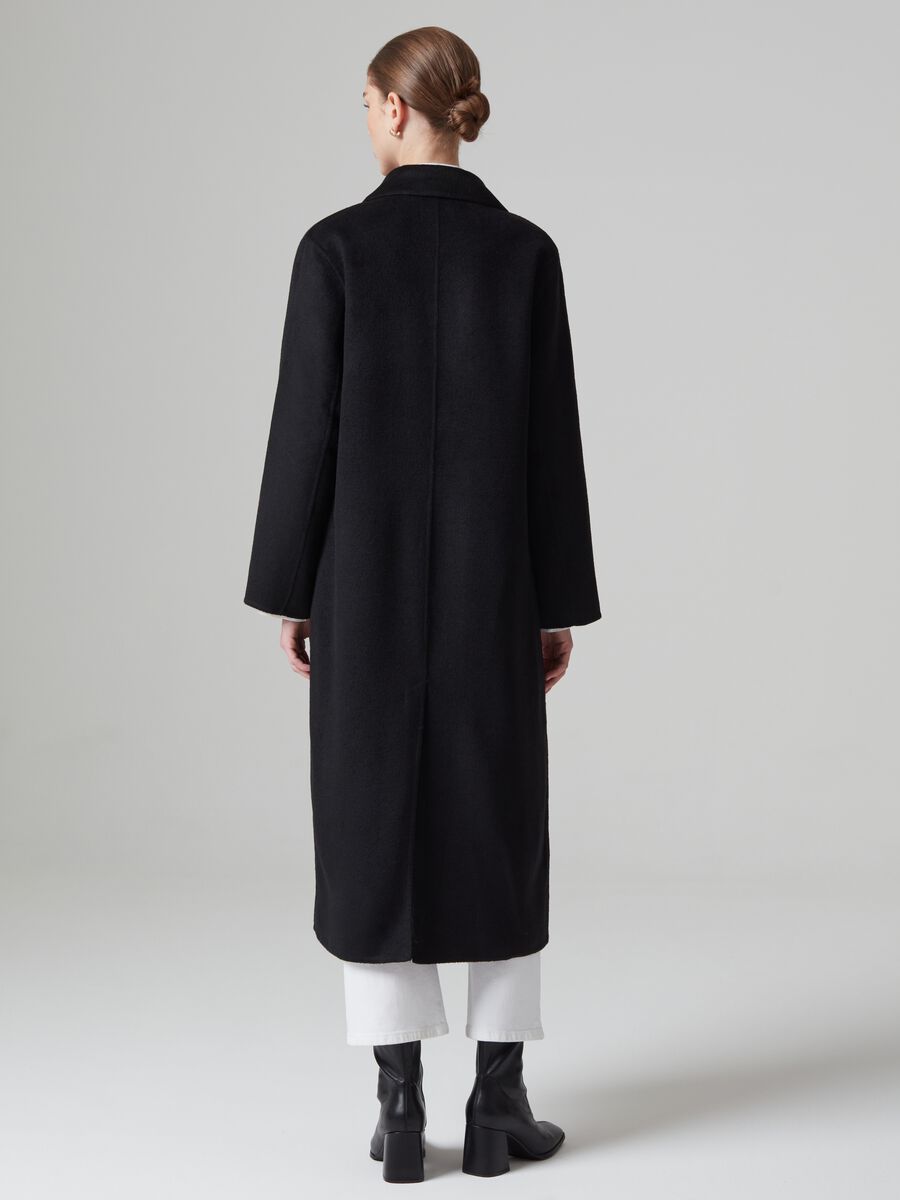 Cappotto lungo doppiopetto in panno_2