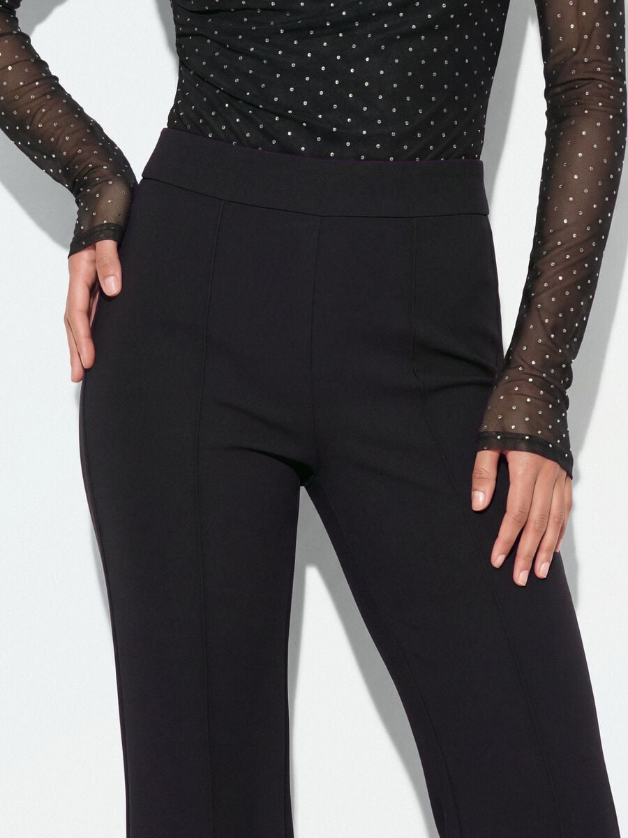 Black flared trousers in stretch modal_2