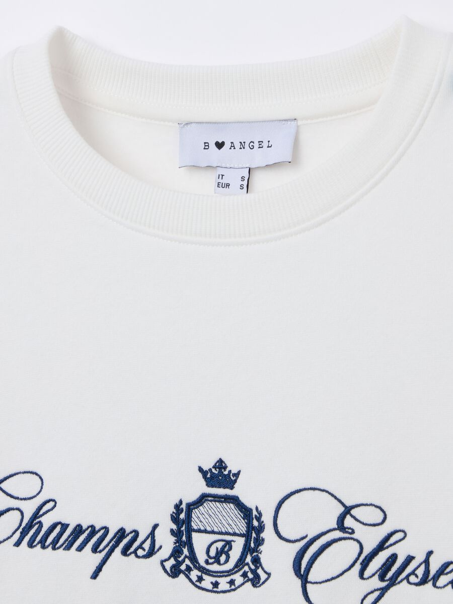 White sweatshirt with "Champs Elysees" embroidery_5