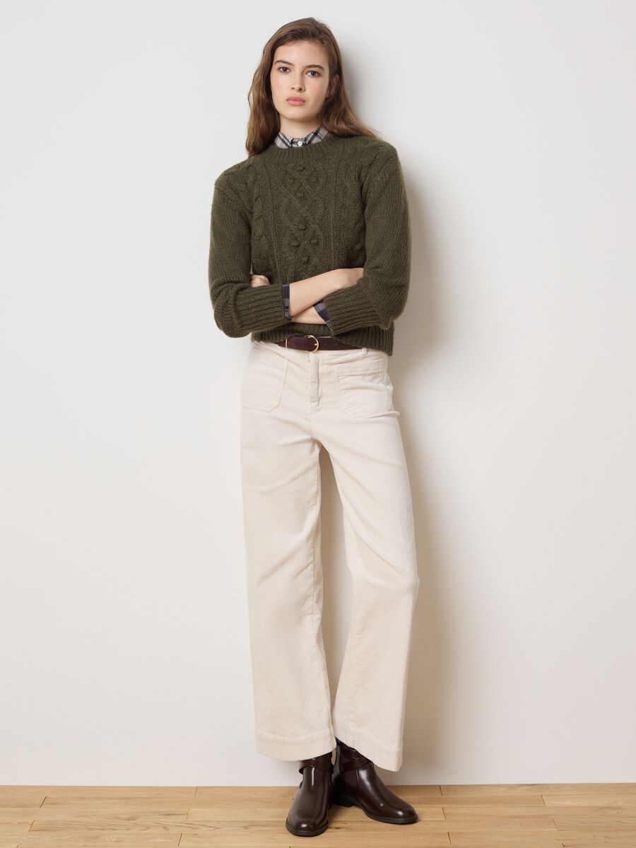 Green regular fit jumper with cable pattern_2