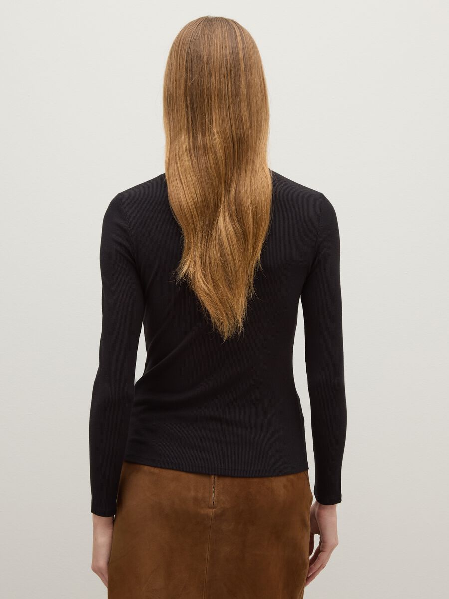 Black turtleneck regular fit sweater_3