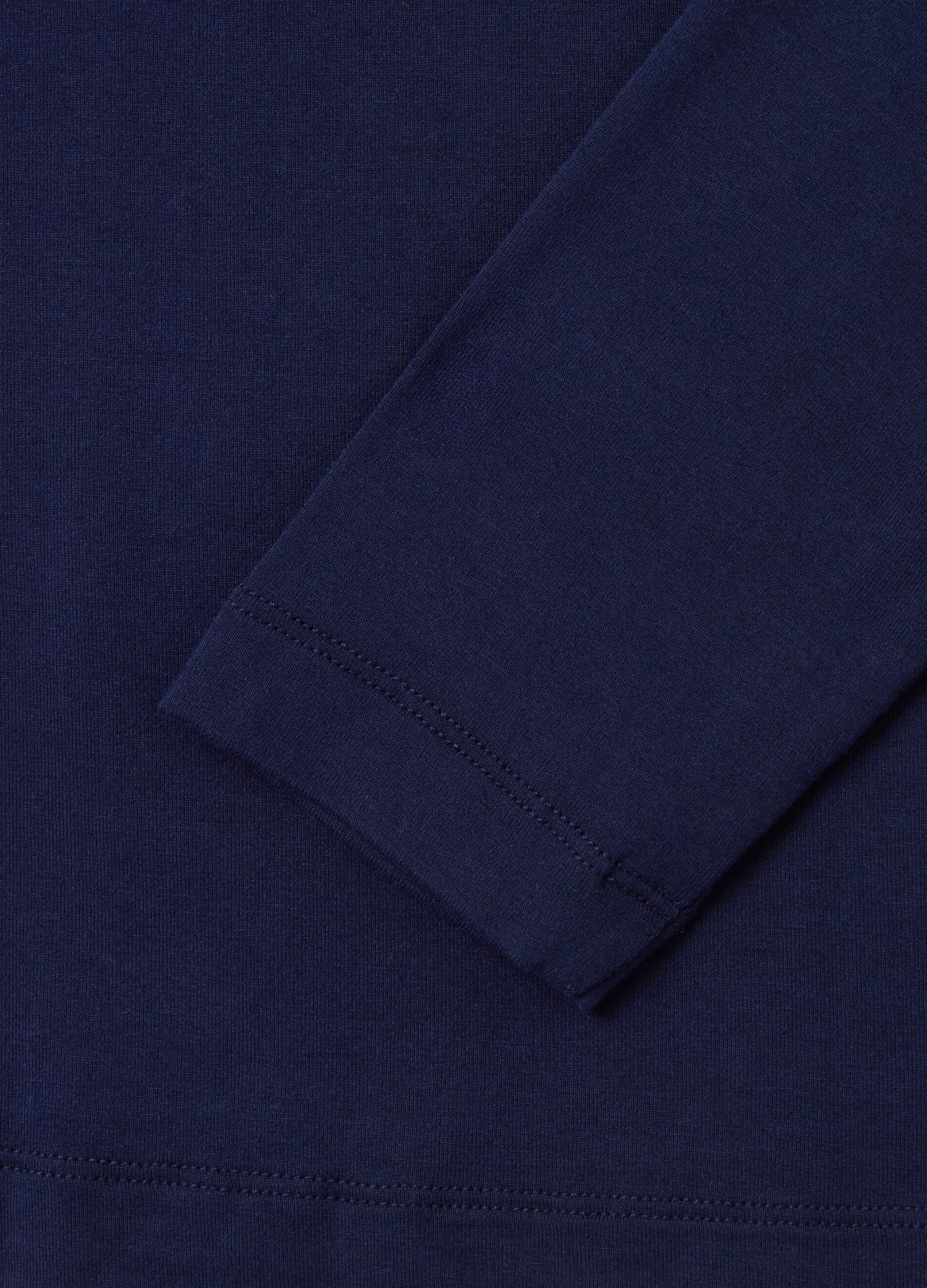 T-shirt with boat neck