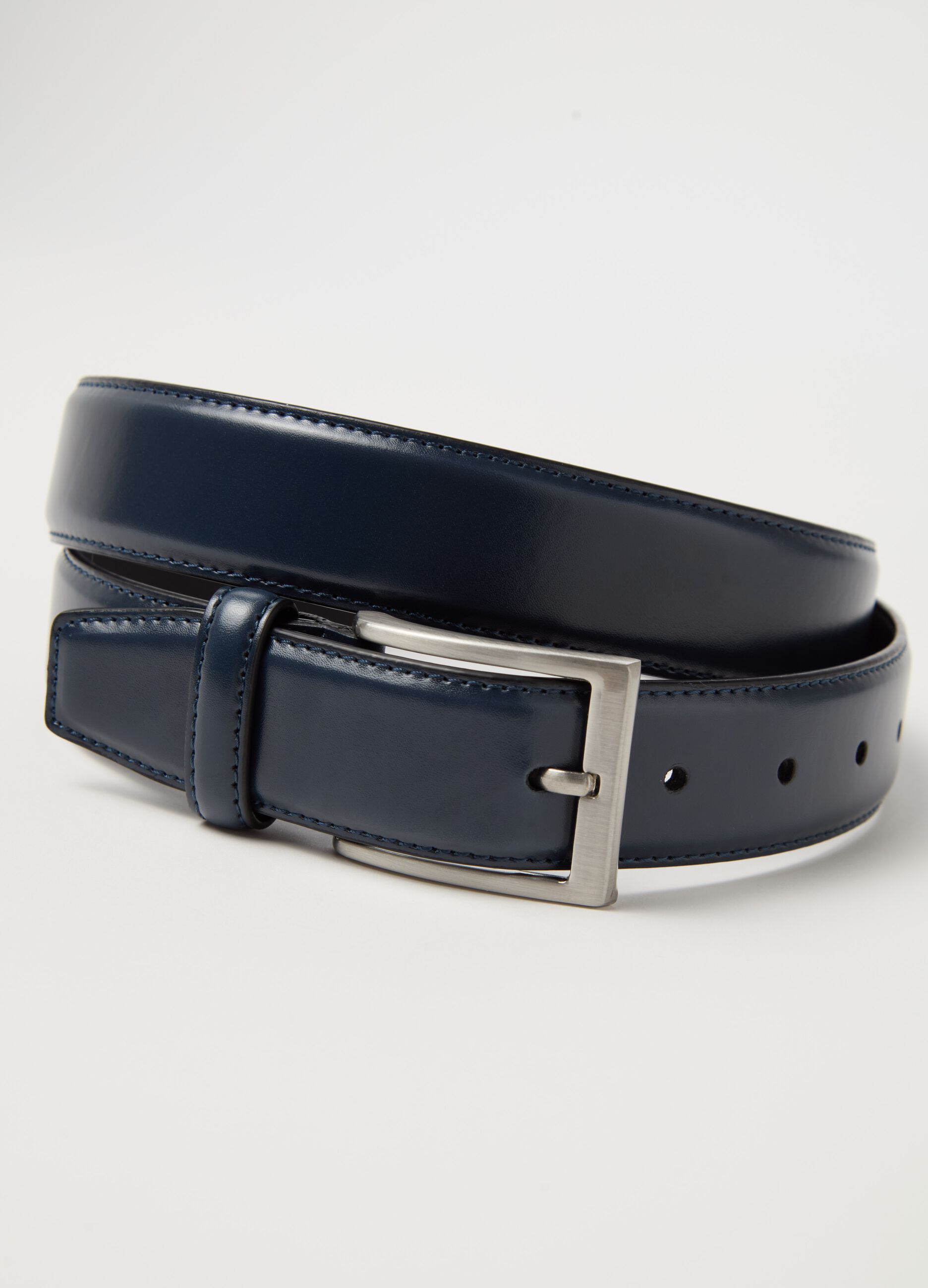 Leather belt with rectangular buckle