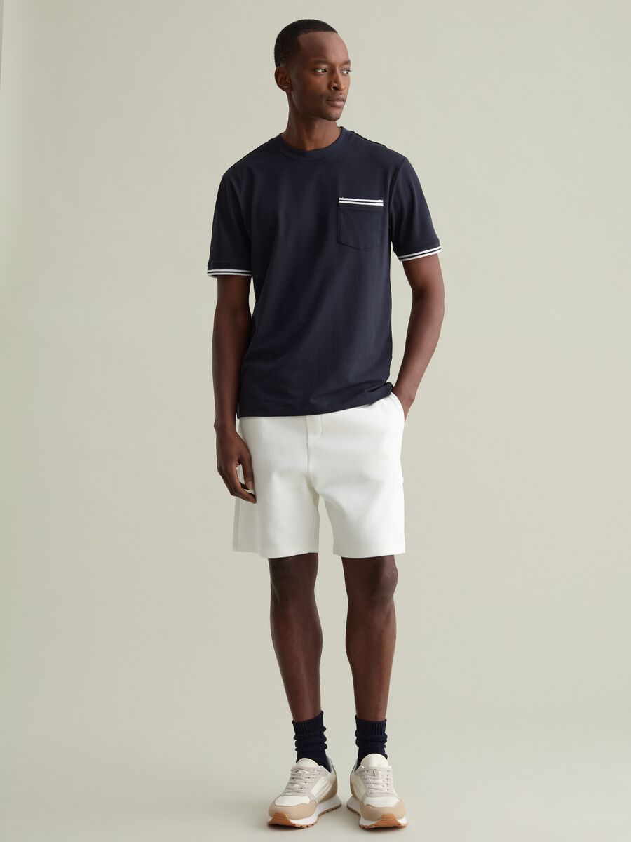 T-shirt with striped details and pocket_1