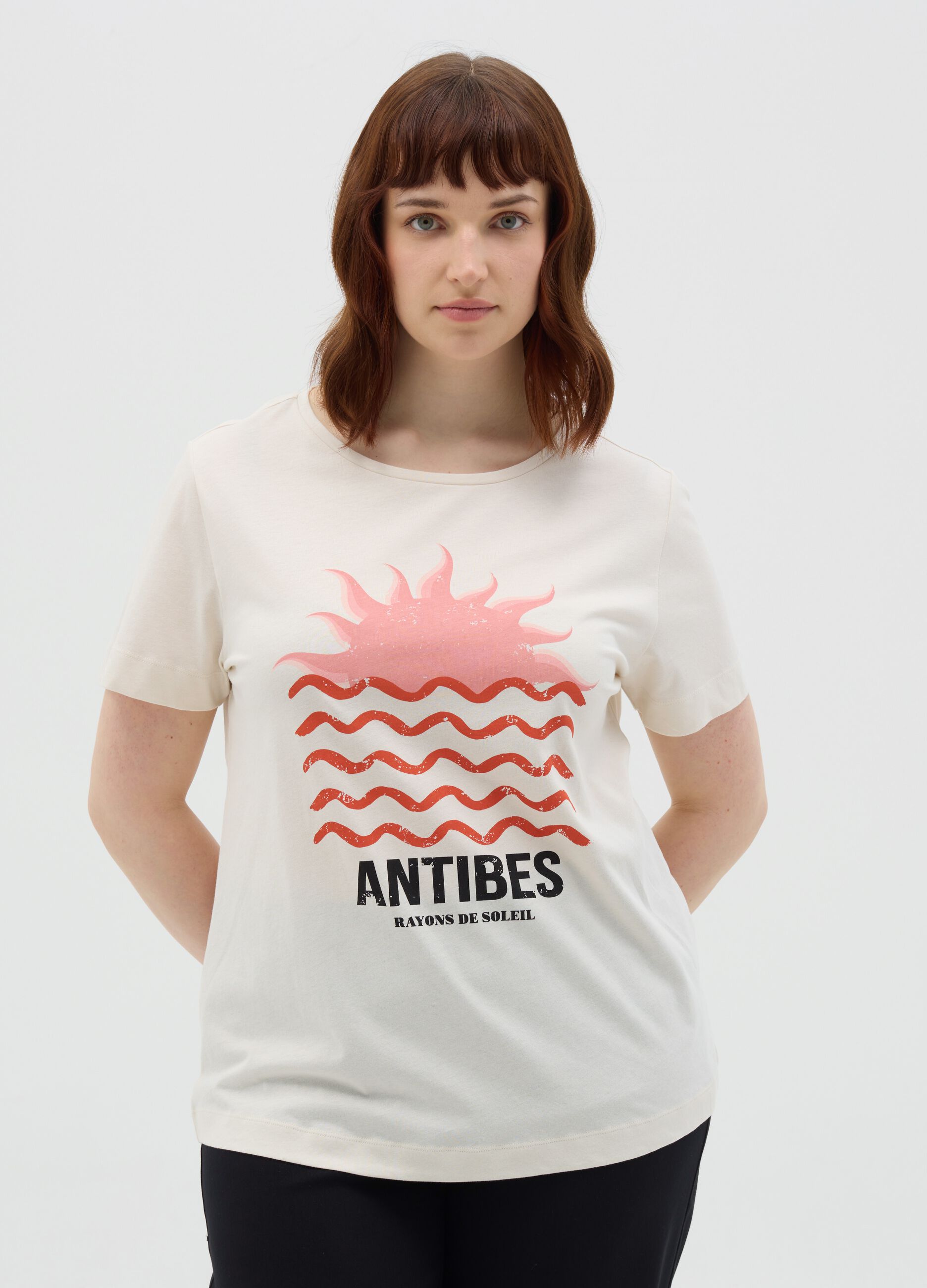 White cropped T-shirt with Antibes print