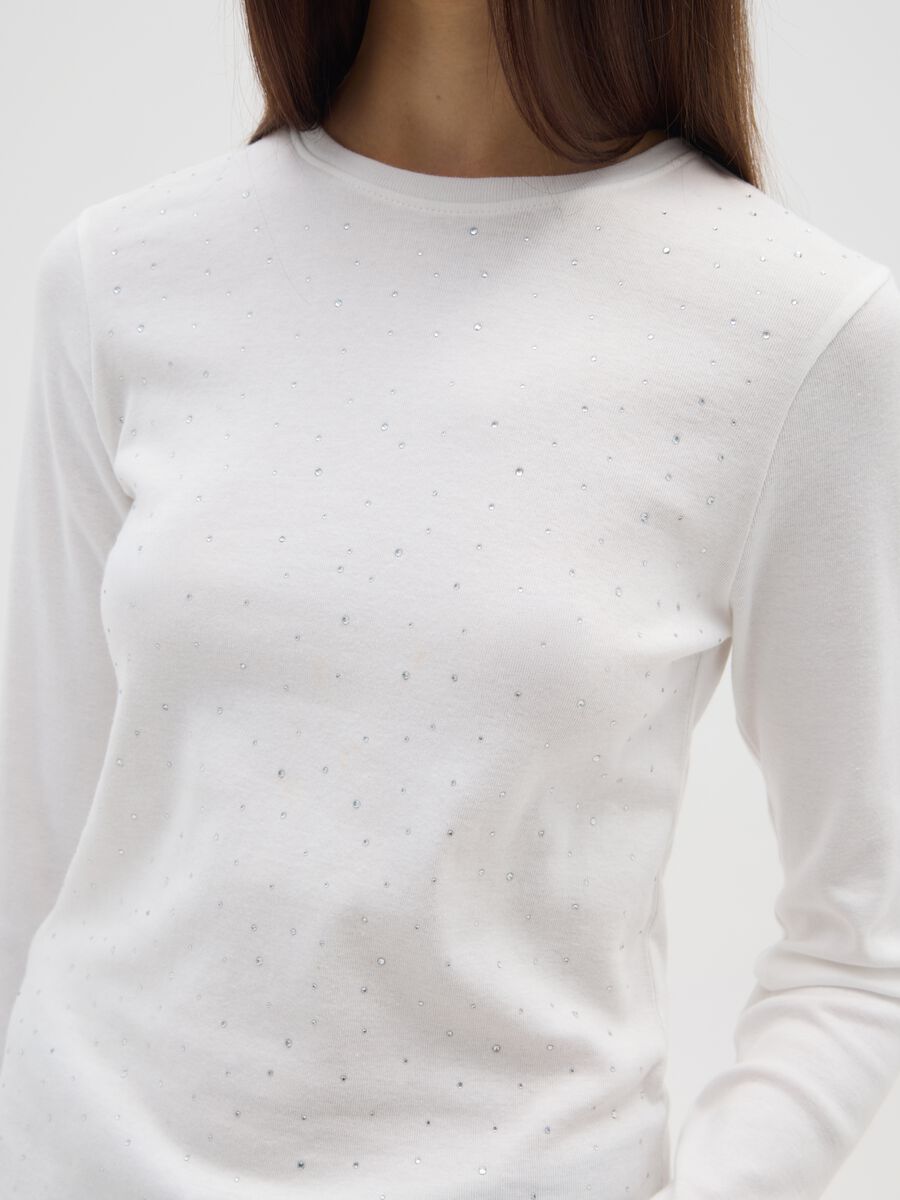 White long-sleeve regular fit pure cotton top with rhinestones_3