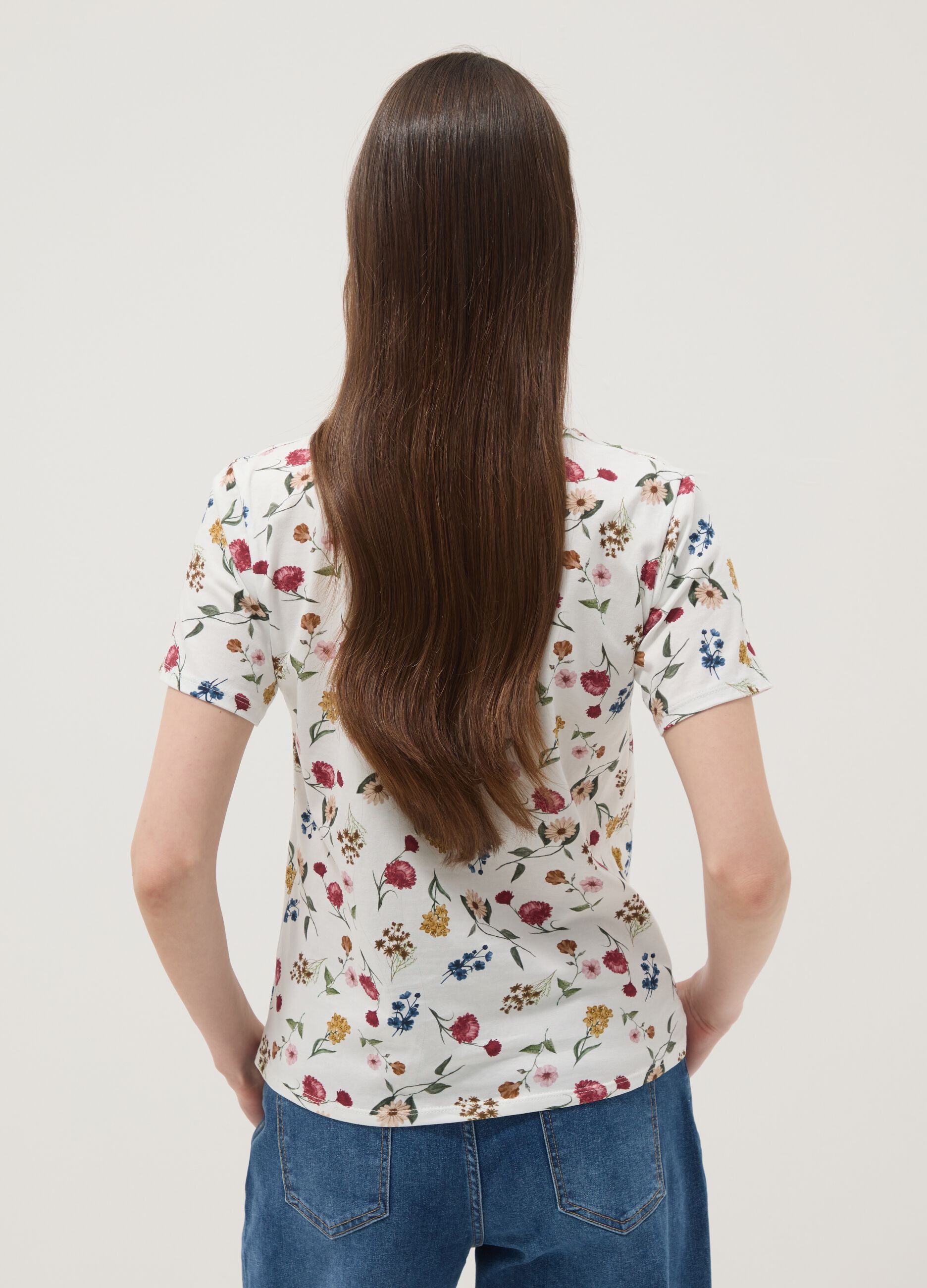 White stretch cotton T-shirt with floral print, regular fit