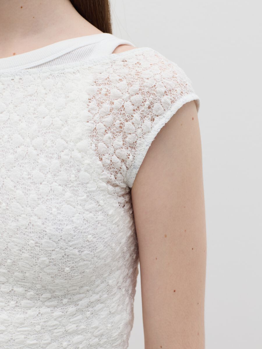 Lace-effect sleeveless top_2