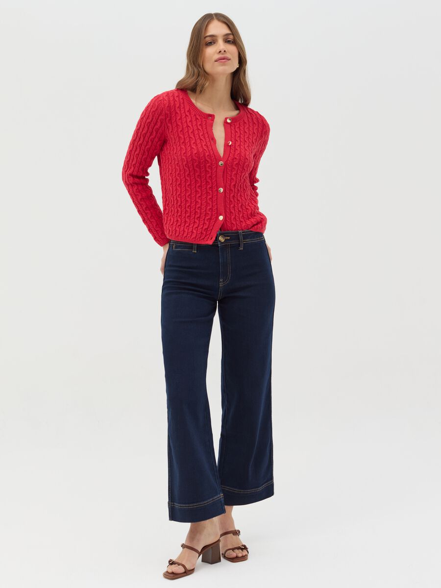 Cable-knit cardigan with golden buttons_1
