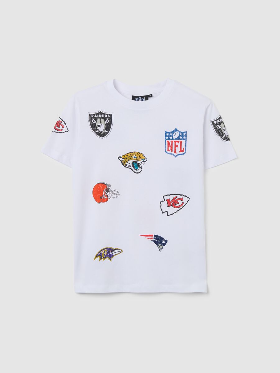 White pure cotton regular fit t-shirt with NFL logos and round neck_0
