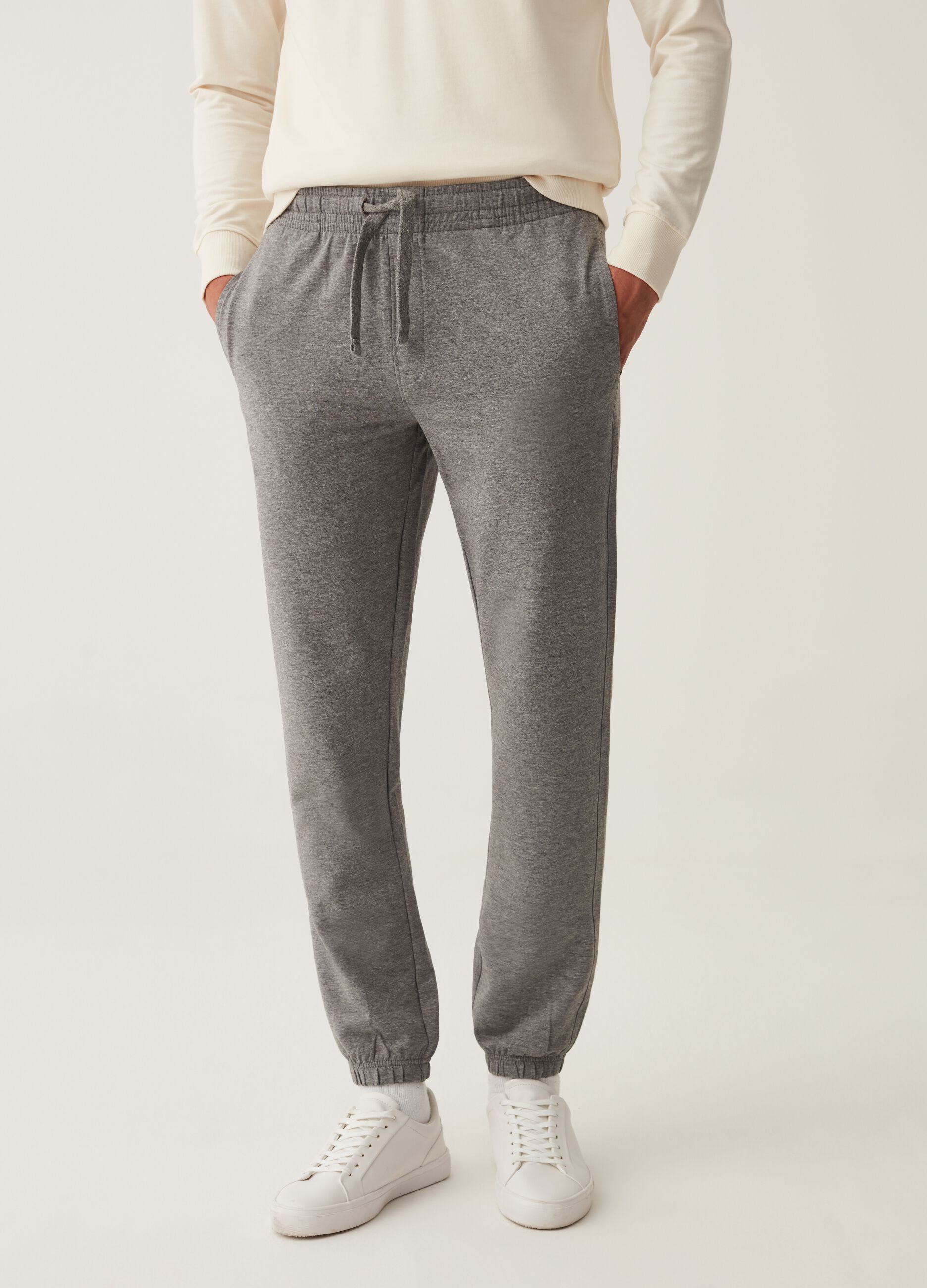 Joggers straight fit in French Terry_1
