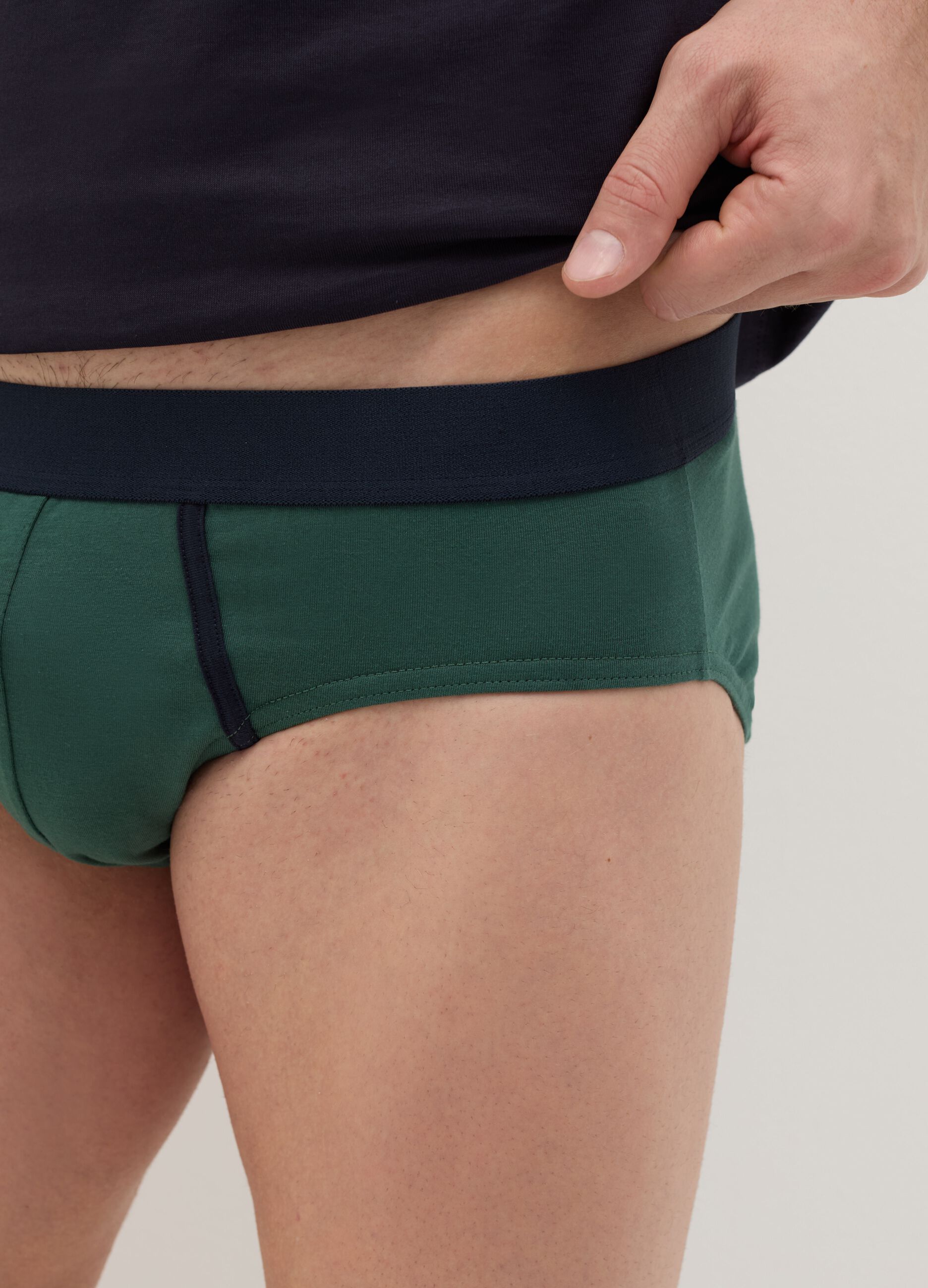 Tripack slip stretch con piping a contrasto 