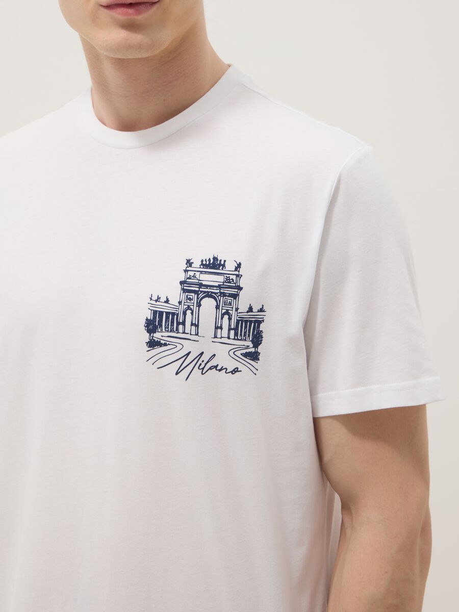 White pure cotton T-shirt with chest print, regular fit_2