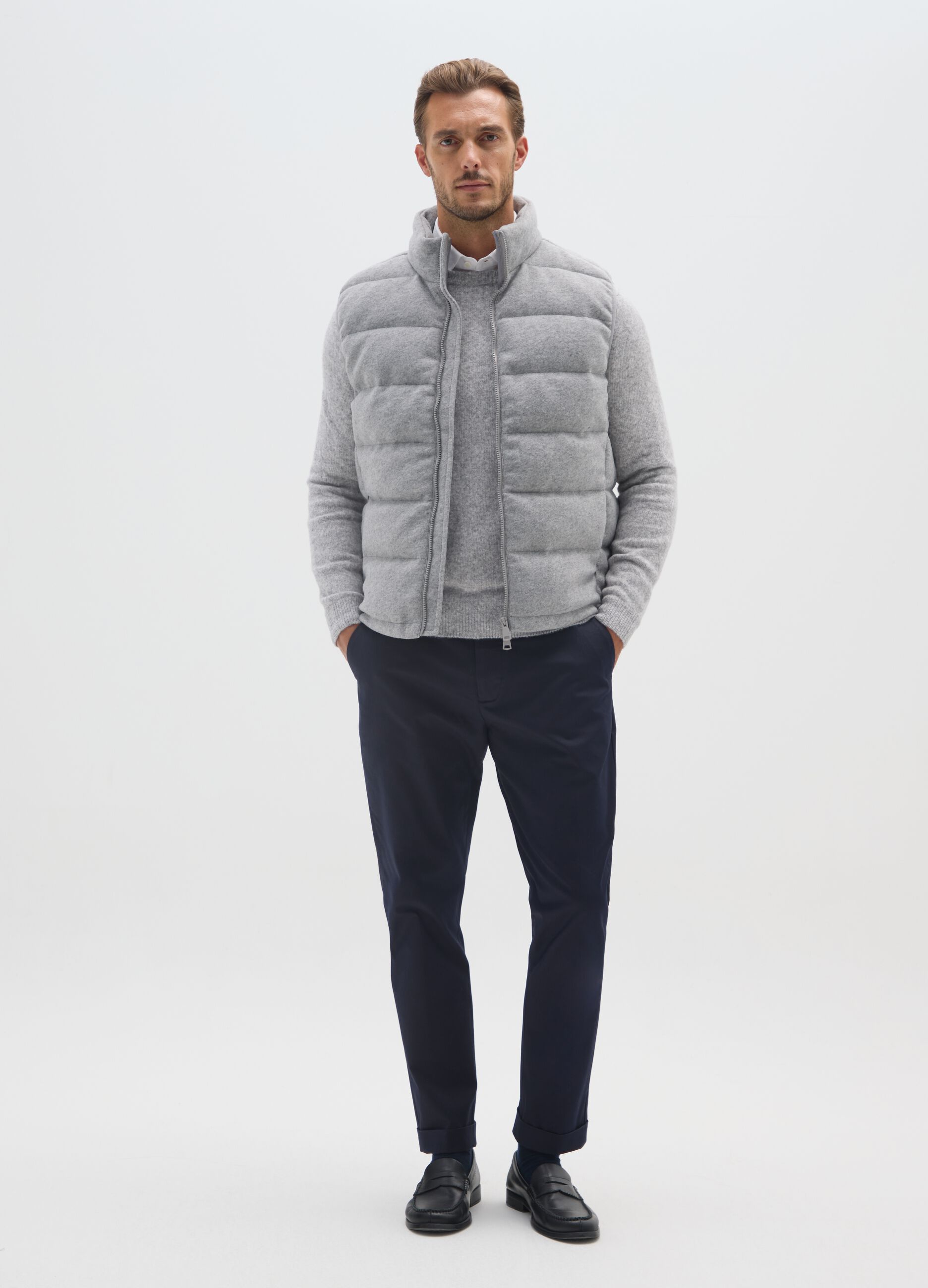 Grey padded gilet regular fit