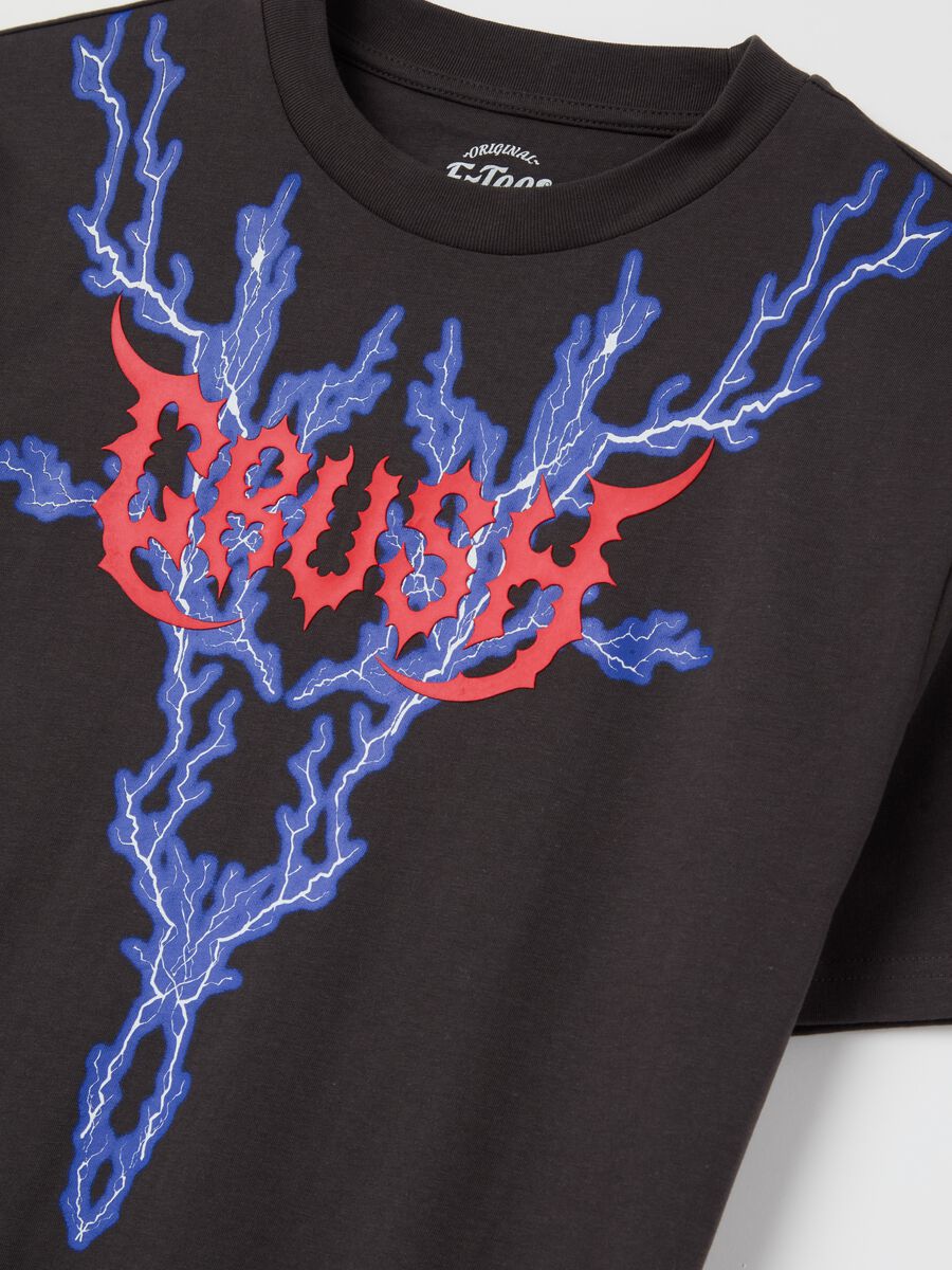 Black short-sleeved T-shirt with lightning print_5